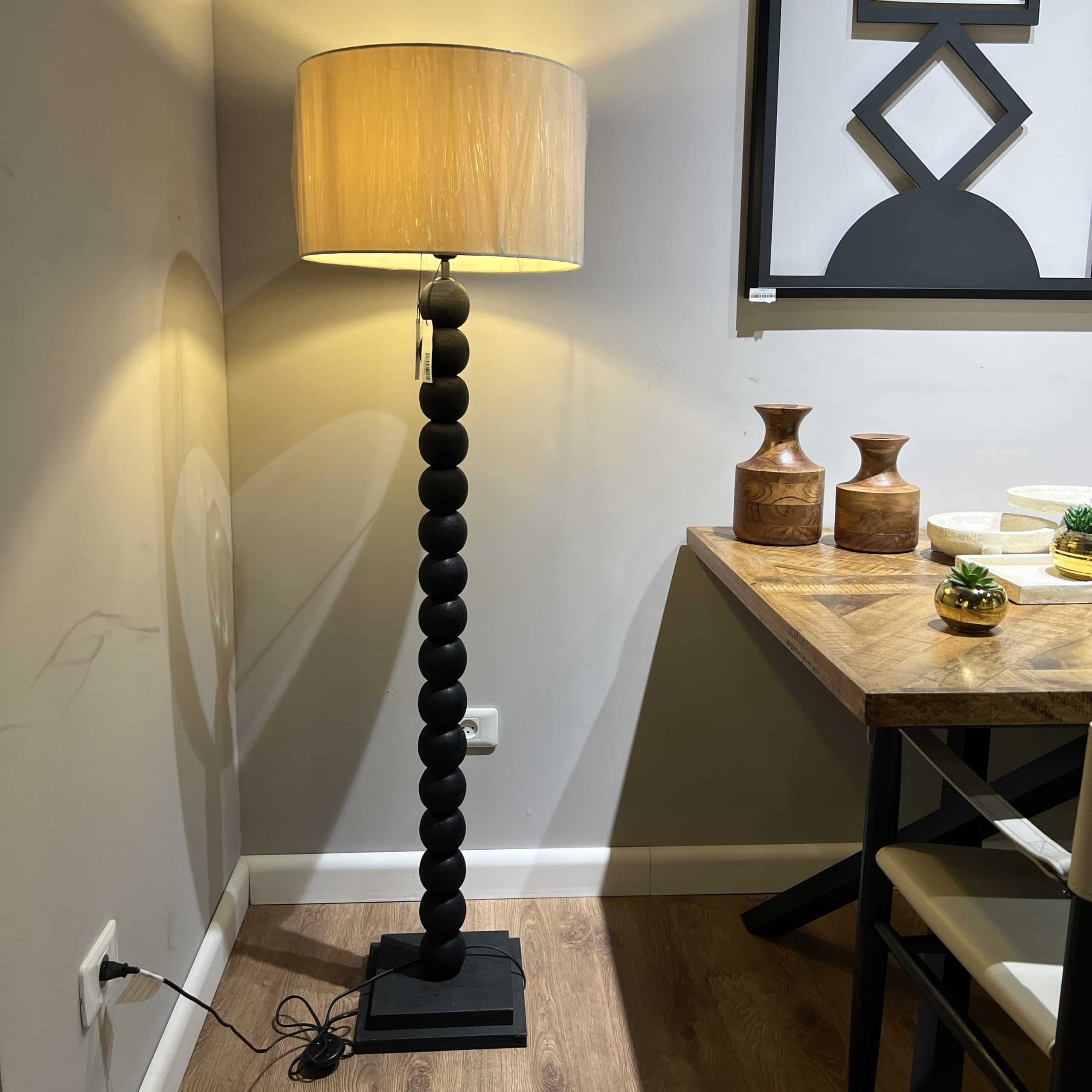 מנורה ריצפה לוסט בולס גריי דגם פלור