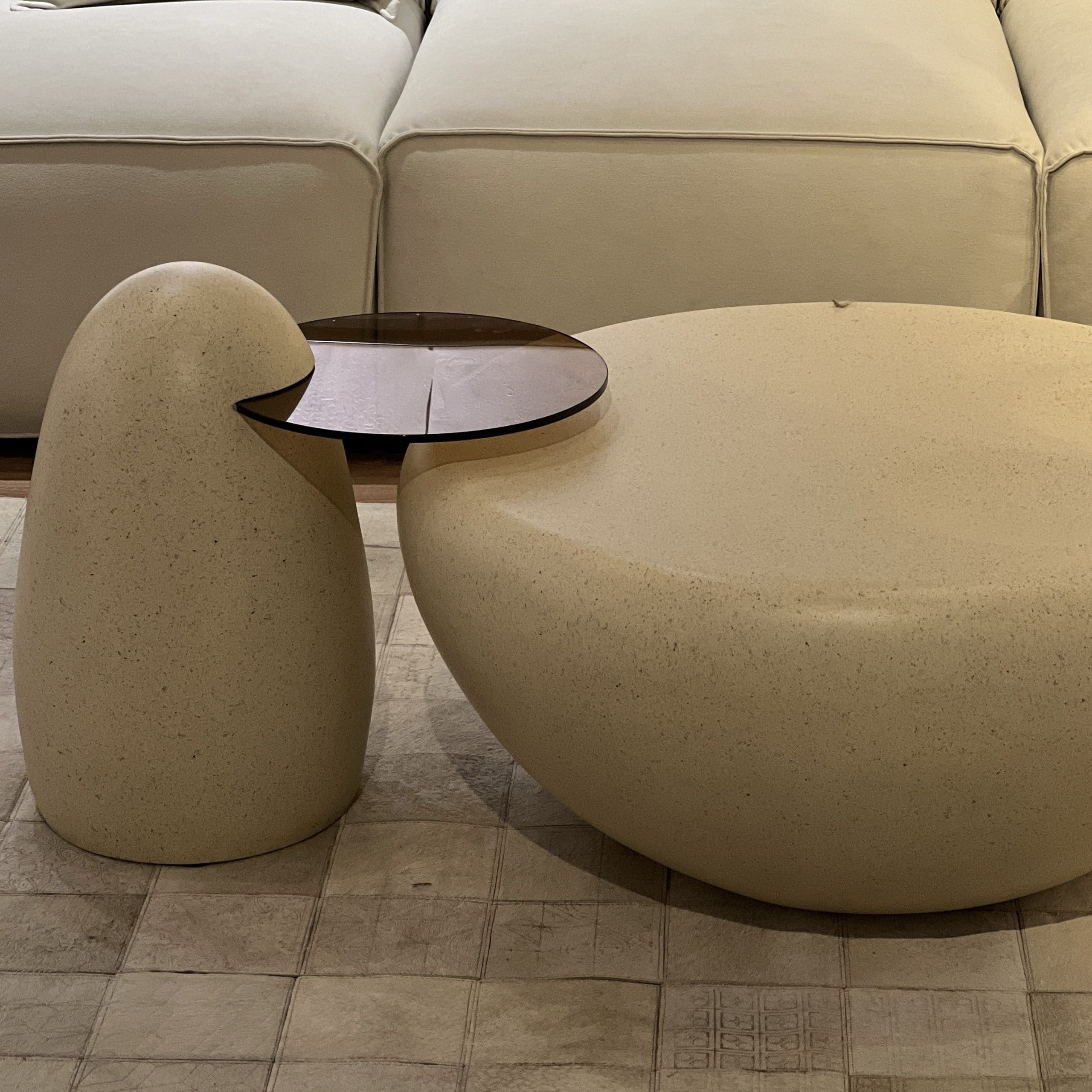 סט שולחנות סלון ונשכן פייבר סטון דגם סופיטל - אחרון במלאי מתצוגה! סט שולחנות סלון ונשכן פייבר סטון דגם סופיטל - אחרון במלאי מתצוגה!