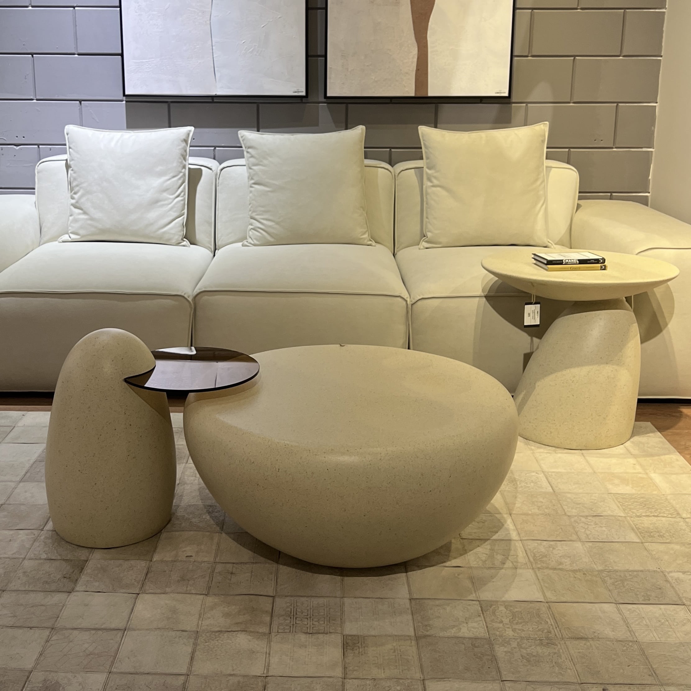 סט שולחנות סלון ונשכן פייבר סטון דגם סופיטל - אחרון במלאי מתצוגה! סט שולחנות סלון ונשכן פייבר סטון דגם סופיטל - אחרון במלאי מתצוגה!