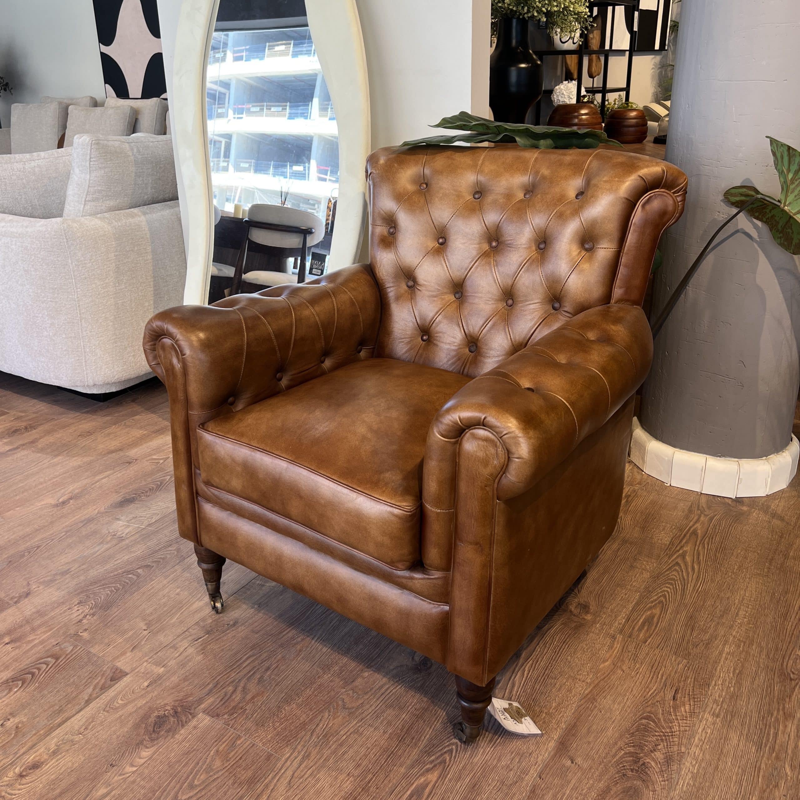 כורסא דגם אשוק עור קפיטונז חום