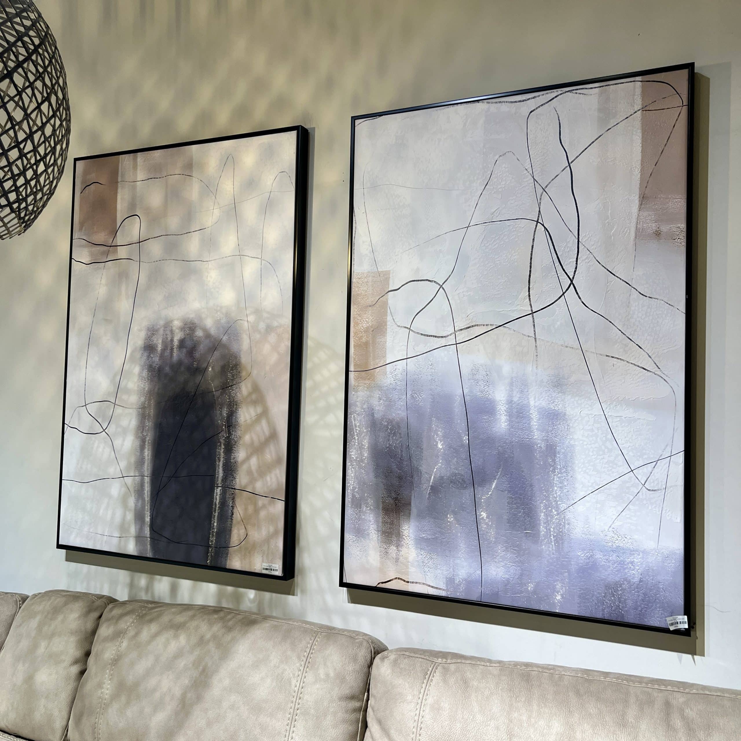 תמונה עבודת יד קווים דקים בשחור ומסגרת שחורה תמונה עבודת יד קווים דקים בשחור ומסגרת שחורה