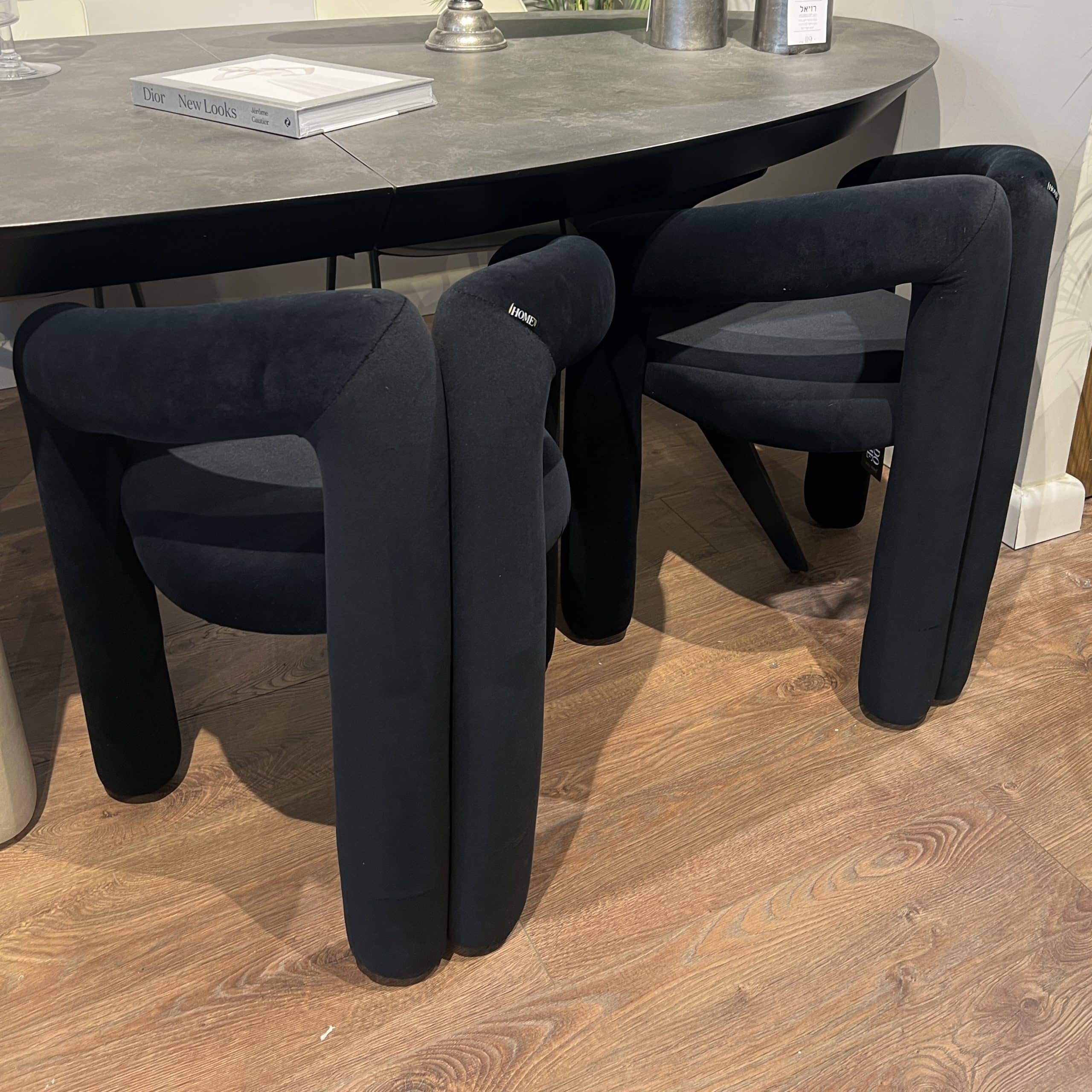 כיסא כורסא פולנצו קטיפה שחור דגם סופיטל כיסא כורסא פולנצו קטיפה שחור דגם סופיטל