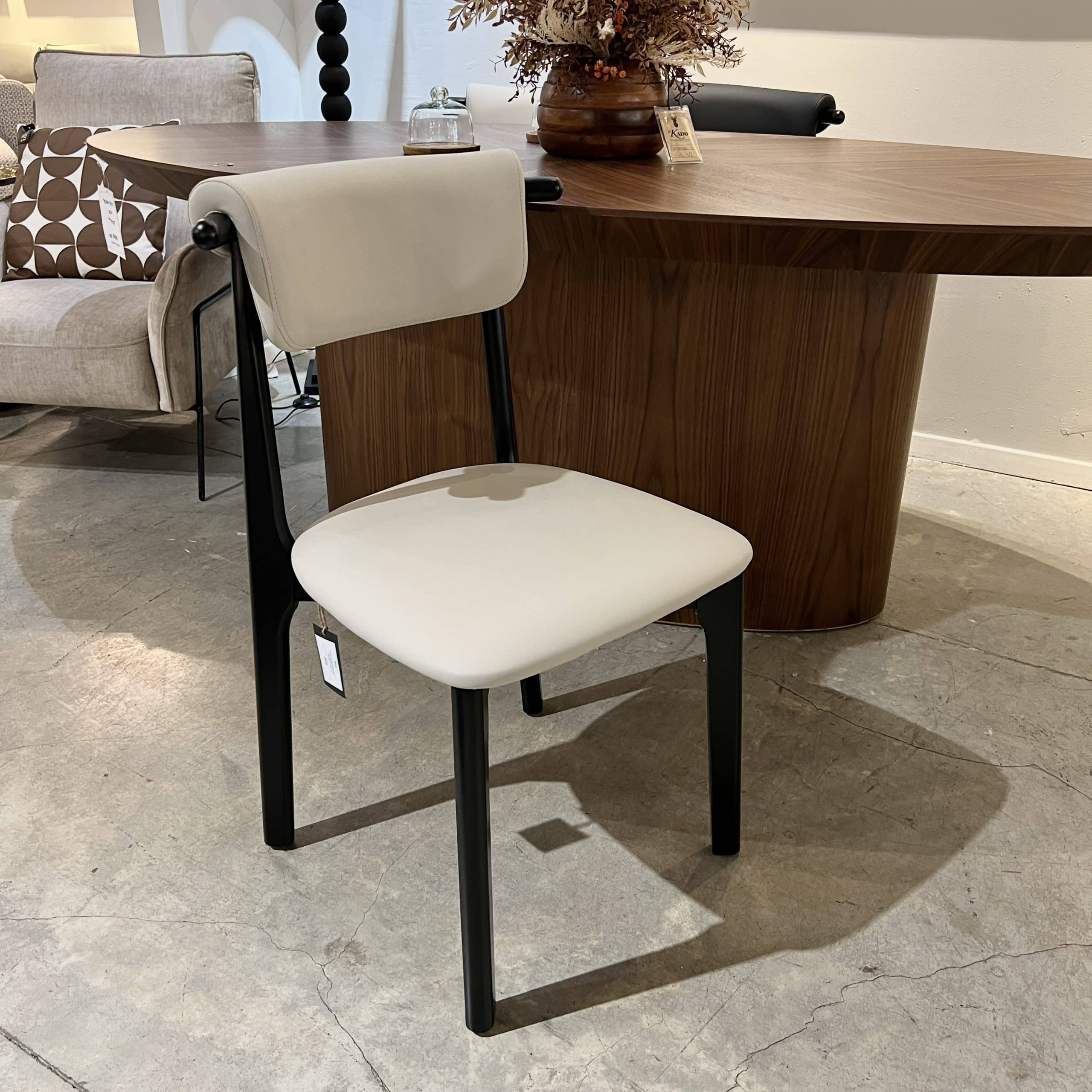 כיסא מעוצב ויולה דמוי עור אבן דגם סופיטל | חיסול 6 אחרונים!