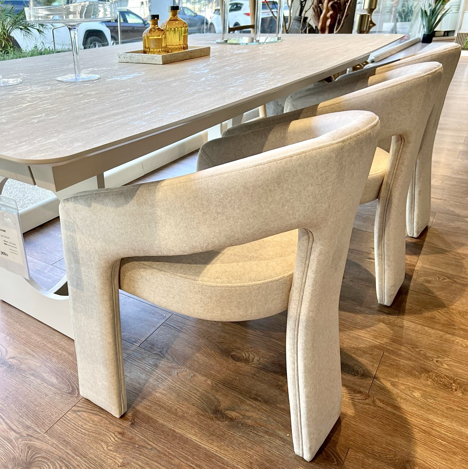 כיסא כורסא פרינסס גוון אבן דגם גרייס - אחרון כיסא כורסא פרינסס גוון אבן דגם גרייס - אחרון