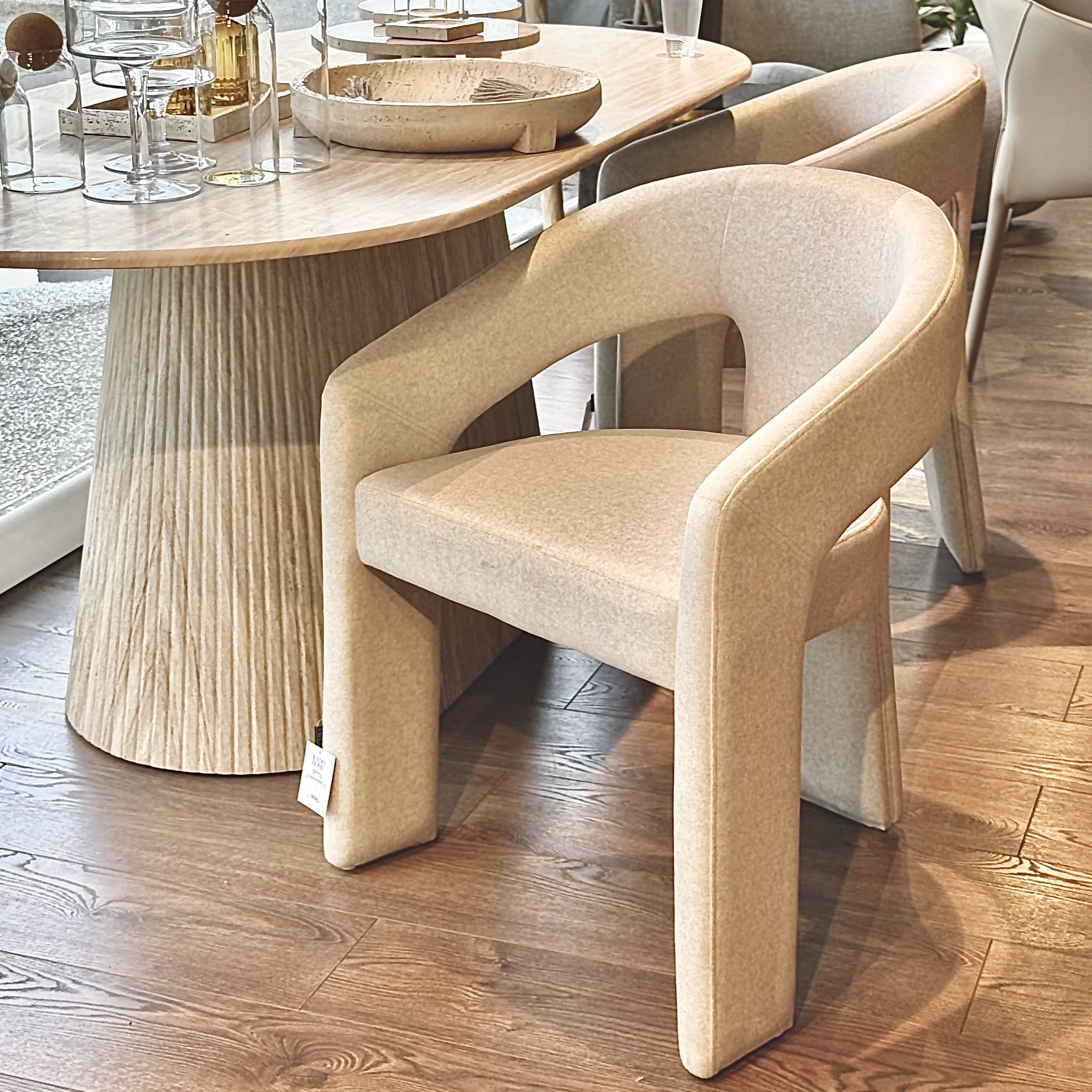 כיסא כורסא פרינסס גוון אבן דגם גרייס - אחרון כיסא כורסא פרינסס גוון אבן דגם גרייס - אחרון