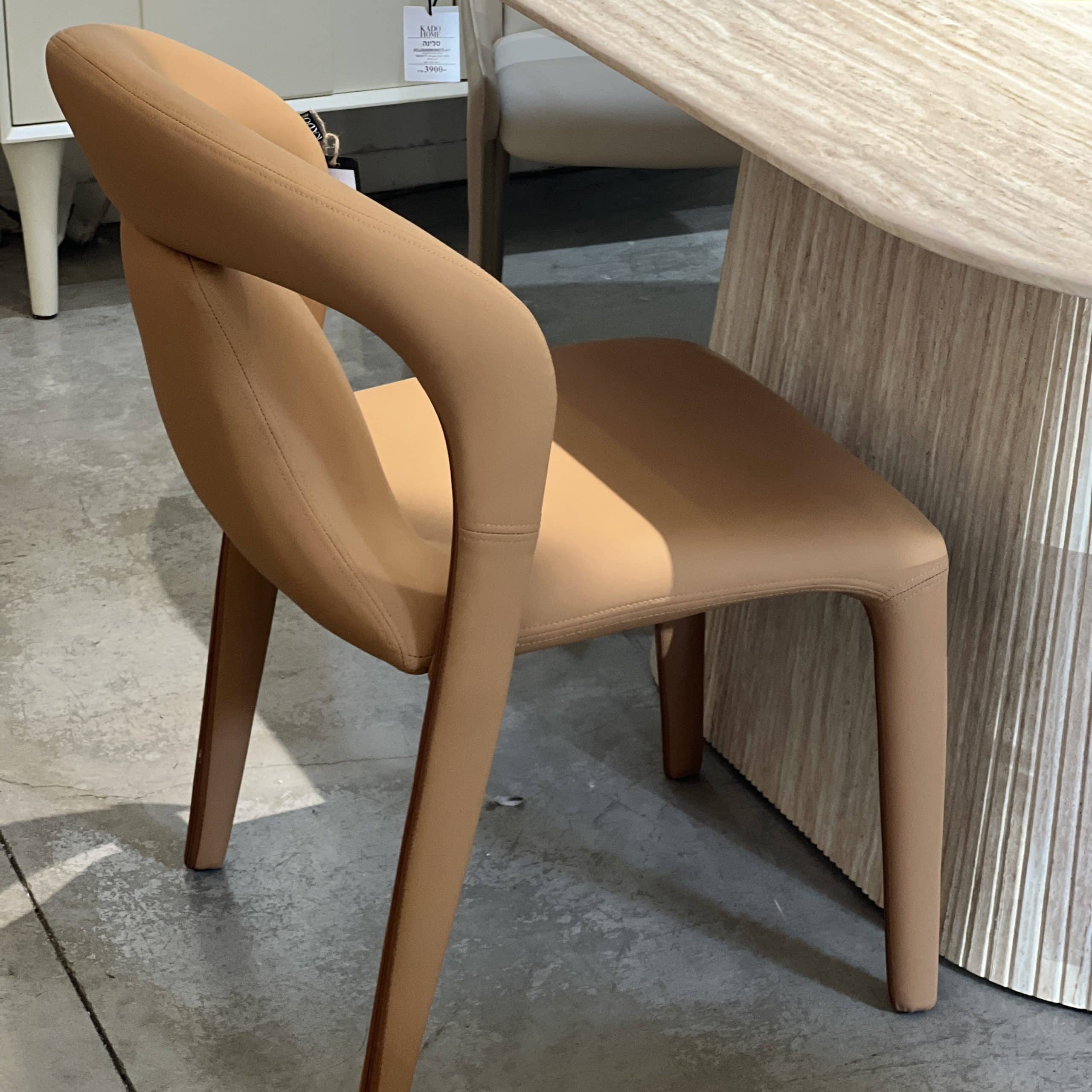 כיסא פומפיי כאמל דגם סופיטל כיסא פומפיי כאמל דגם סופיטל