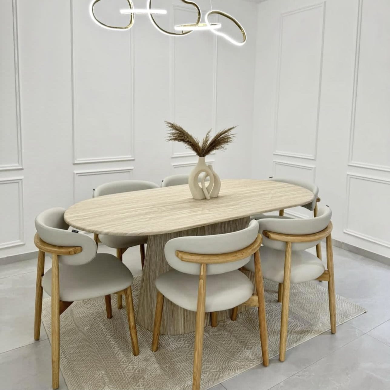 כיסא פיליפה עץ אלון דמוי עור שמנת דגם סופיטל