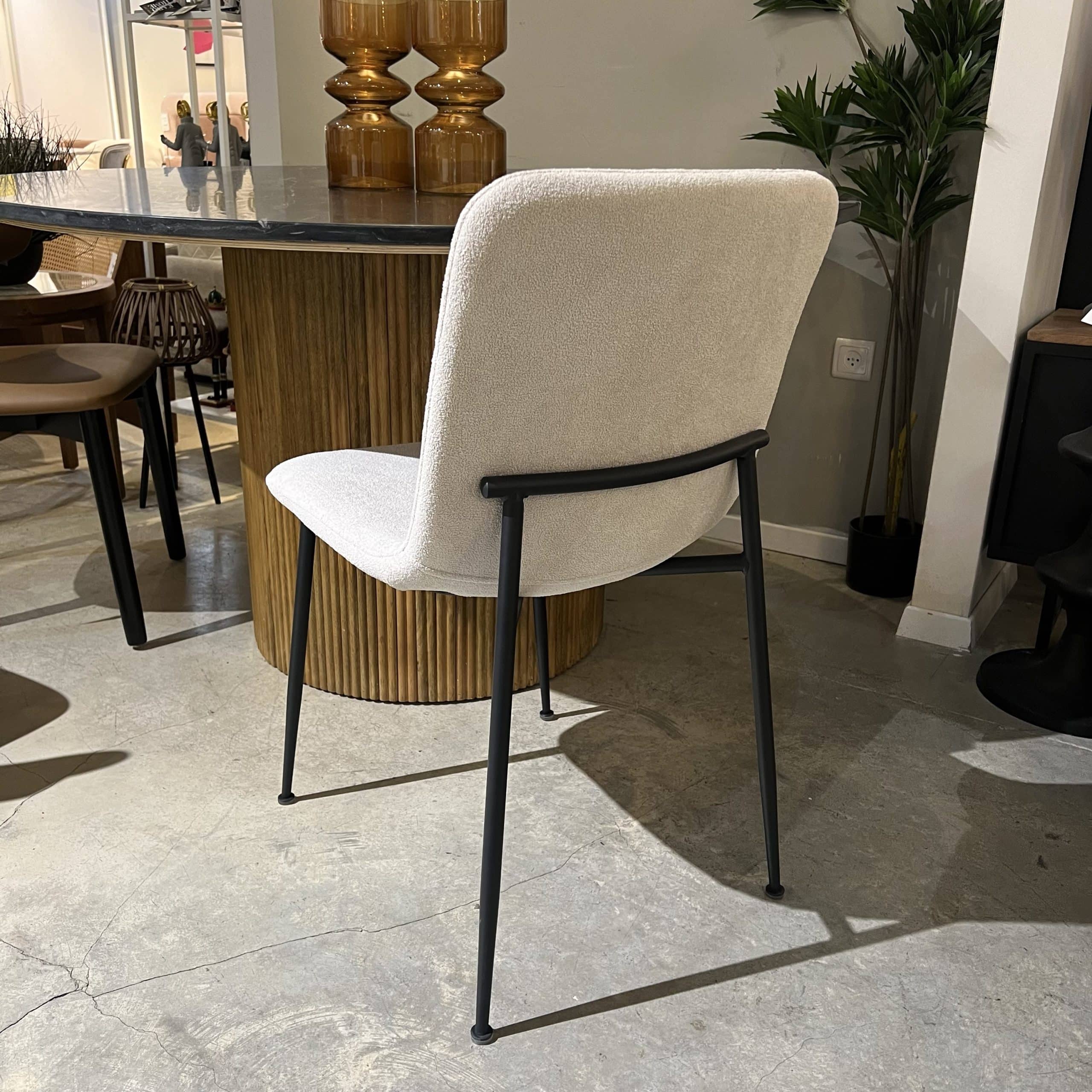 כיסא פינת אוכל בגוון בז׳ דגם DC5037 במבצע