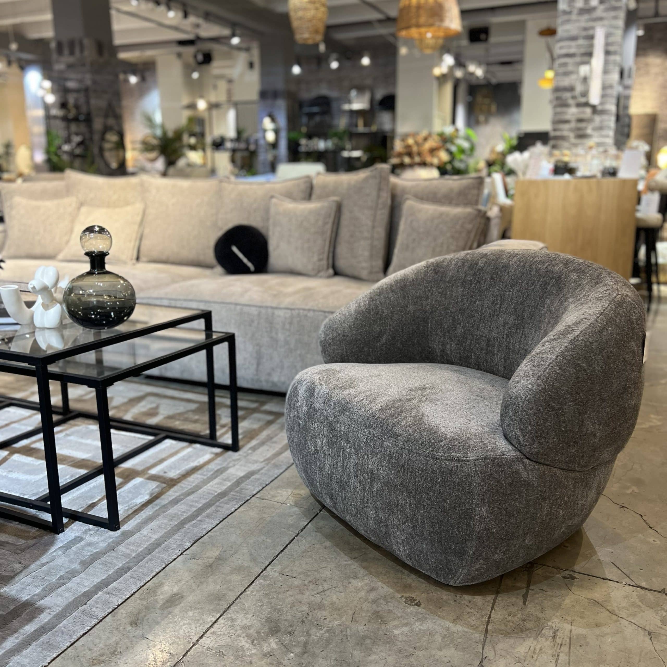 כורסא מסתובבת אריג אפור כהה דגם ביל- אחרונה במלאי! כורסא מסתובבת אריג אפור כהה דגם ביל- אחרונה במלאי!