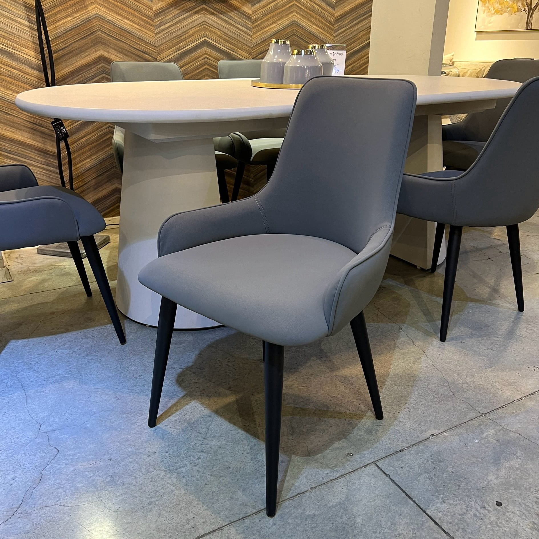 כסא פינת אוכל דגם סיקינו אפור - 4 אחרונים במלאי!