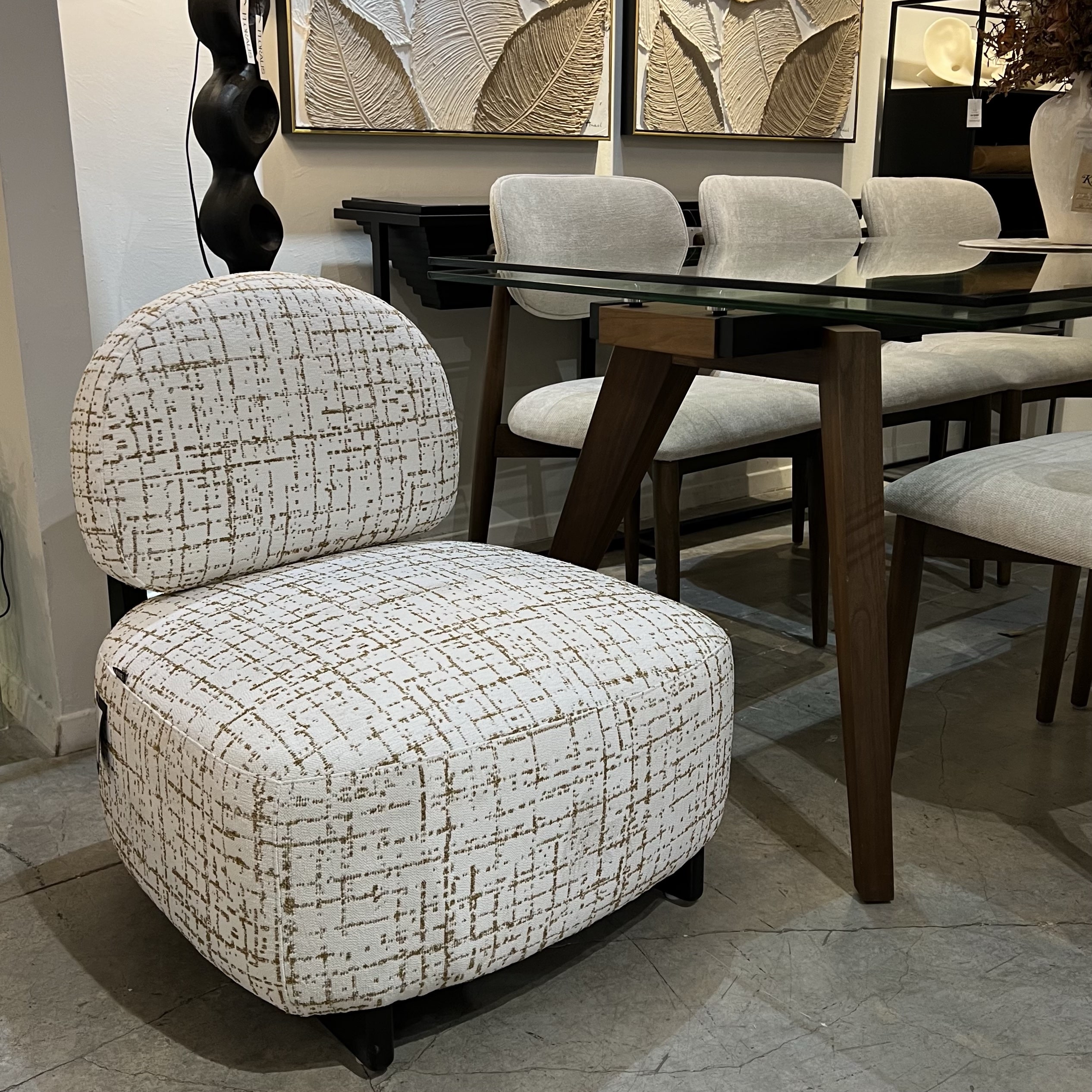 כורסא מעוצבת ניוד גריד שמנת גולד דגם סופיטל - חיסול!! כורסא מעוצבת ניוד גריד שמנת גולד דגם סופיטל - חיסול!!