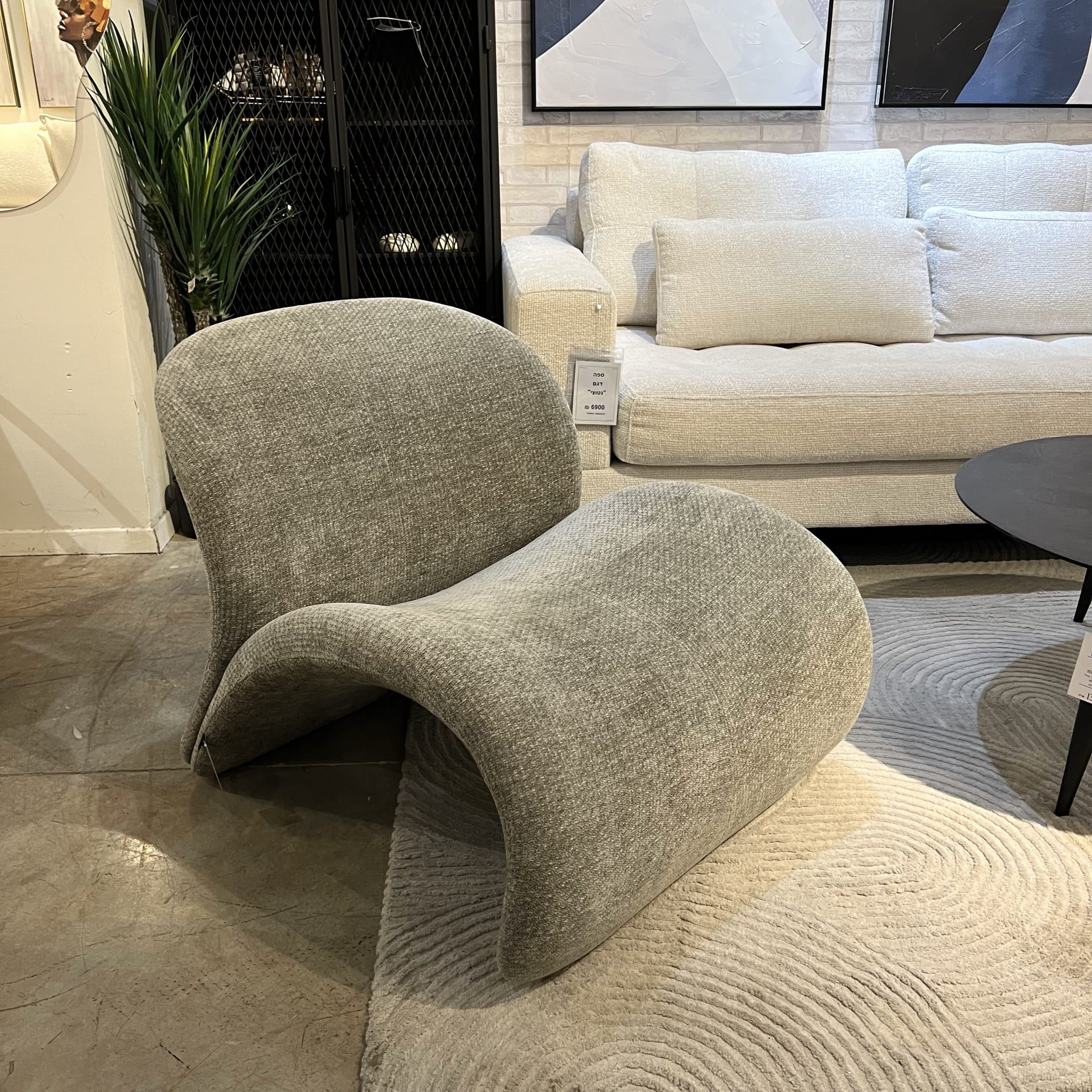 כורסא יוקרתית מוניקה בד אריג אפור דגם גרייס כורסא יוקרתית מוניקה בד אריג אפור דגם גרייס