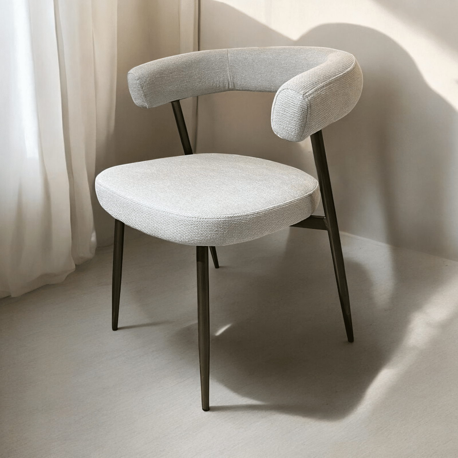 כסא מעוצב גוזי אריג אבן רגל ברונזה דגם סופיטל- יחידה אחרונה ! (סניף נתניה עודפים) כסא מעוצב גוזי אריג אבן רגל ברונזה דגם סופיטל- יחידה אחרונה ! (סניף נתניה עודפים)