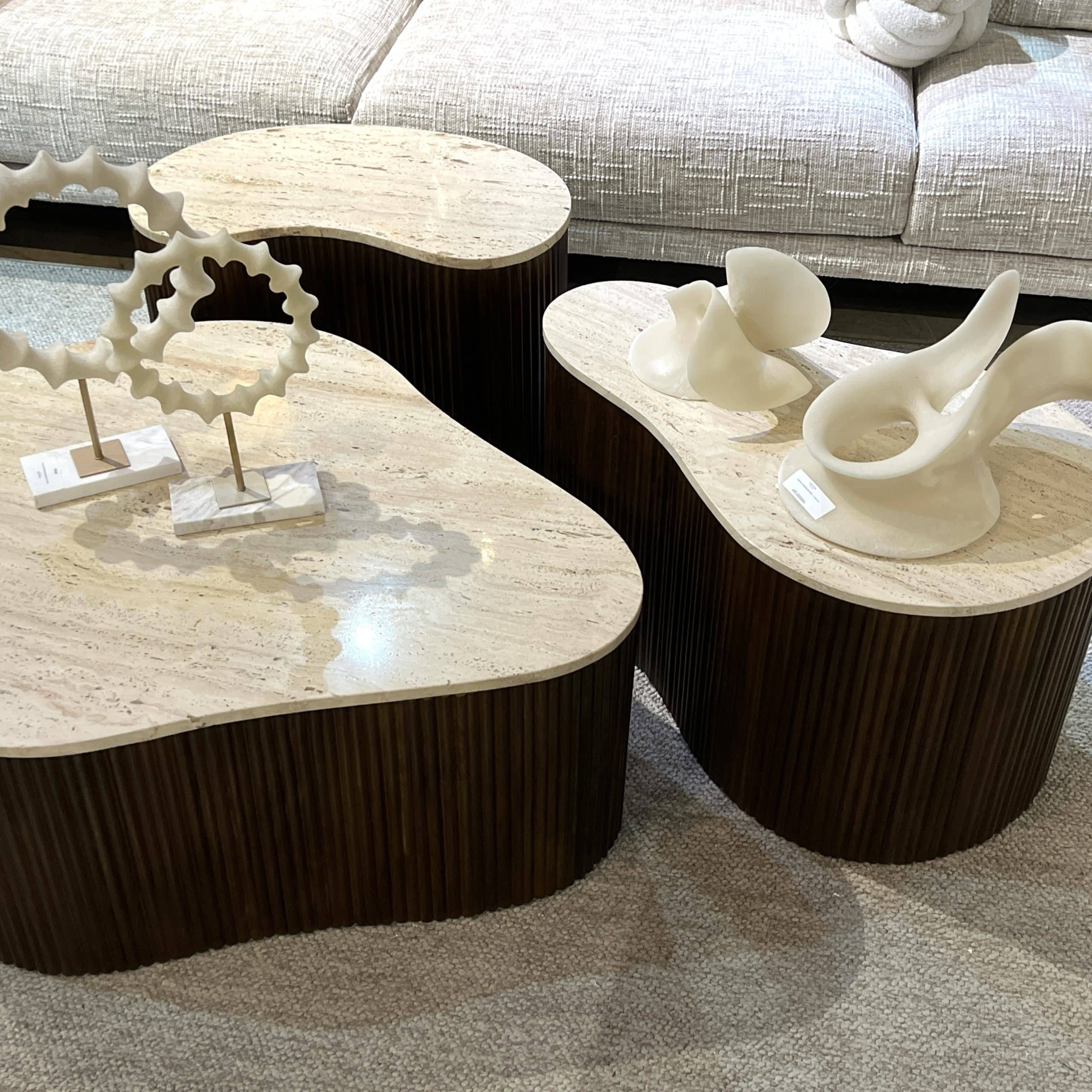 סט 3 שולחנות סלון מעוצבים אמורפי רגל עץ טופ טרוורטין דגם סוניל- exclusive!