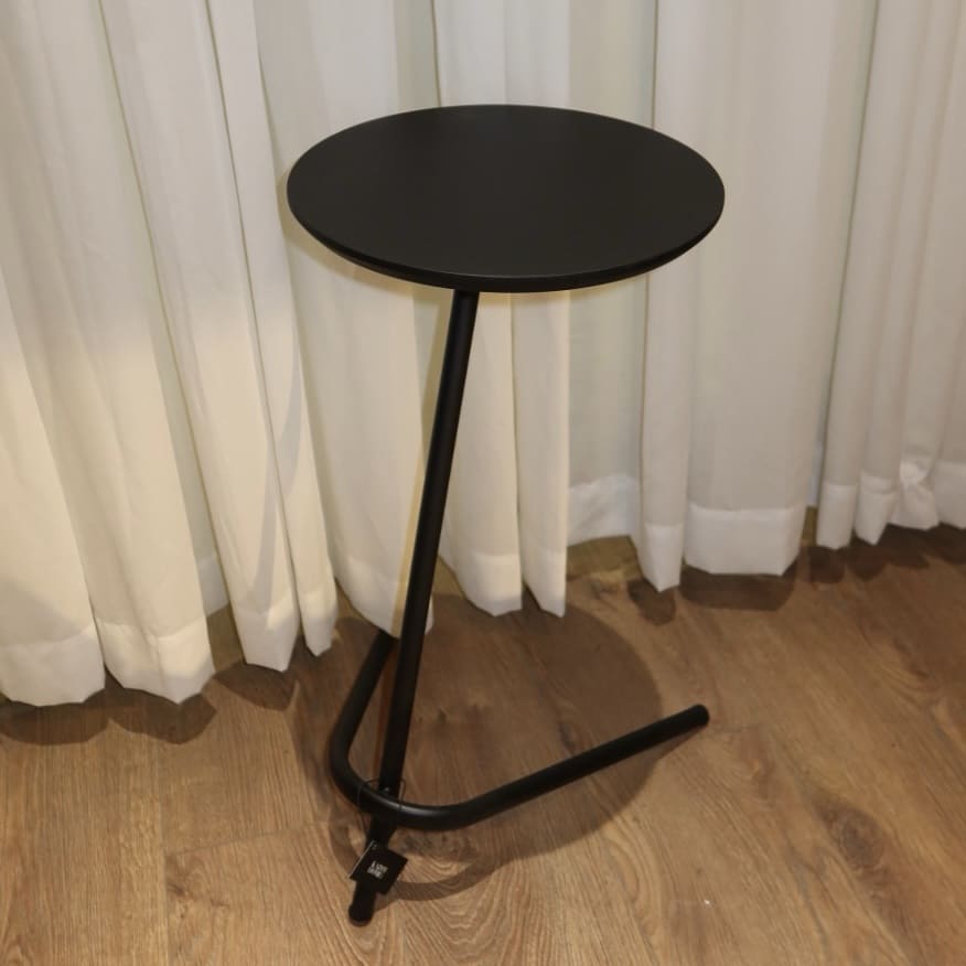 נשכן עגול רגל Y שחור אמורפי נשכן עגול רגל Y שחור אמורפי