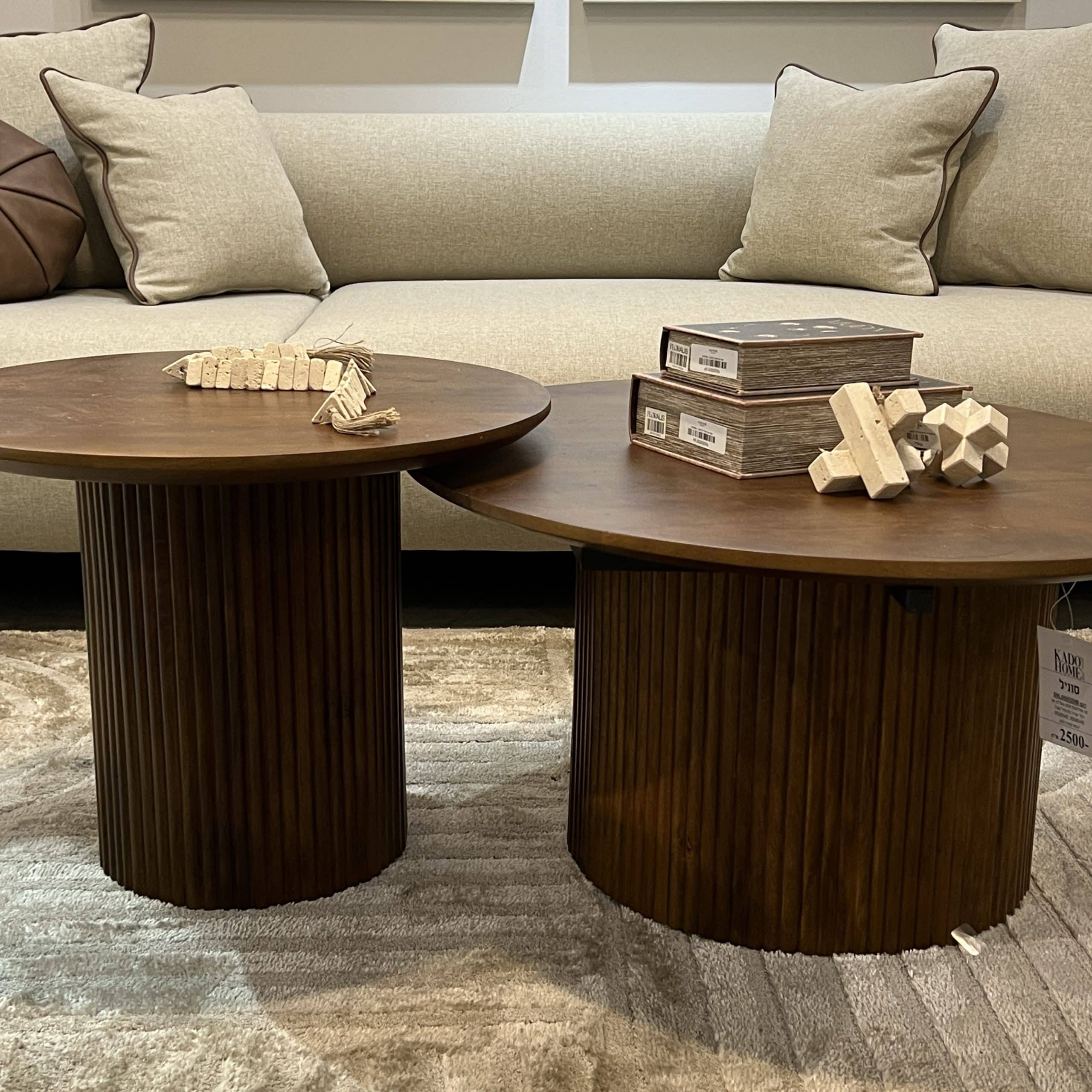 זוג שולחנות סלון עגולים עץ רגל ישרה פרופיל עגול דגם סוניל - אחרון במלאי! זוג שולחנות סלון עגולים עץ רגל ישרה פרופיל עגול דגם סוניל - אחרון במלאי!