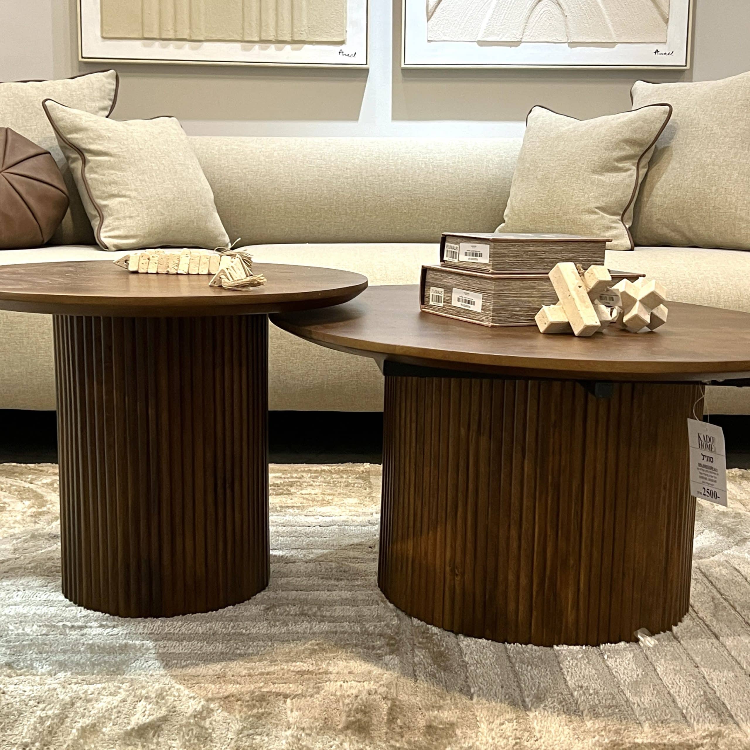 זוג שולחנות סלון עגולים עץ רגל ישרה פרופיל עגול דגם סוניל - אחרון במלאי! זוג שולחנות סלון עגולים עץ רגל ישרה פרופיל עגול דגם סוניל - אחרון במלאי!