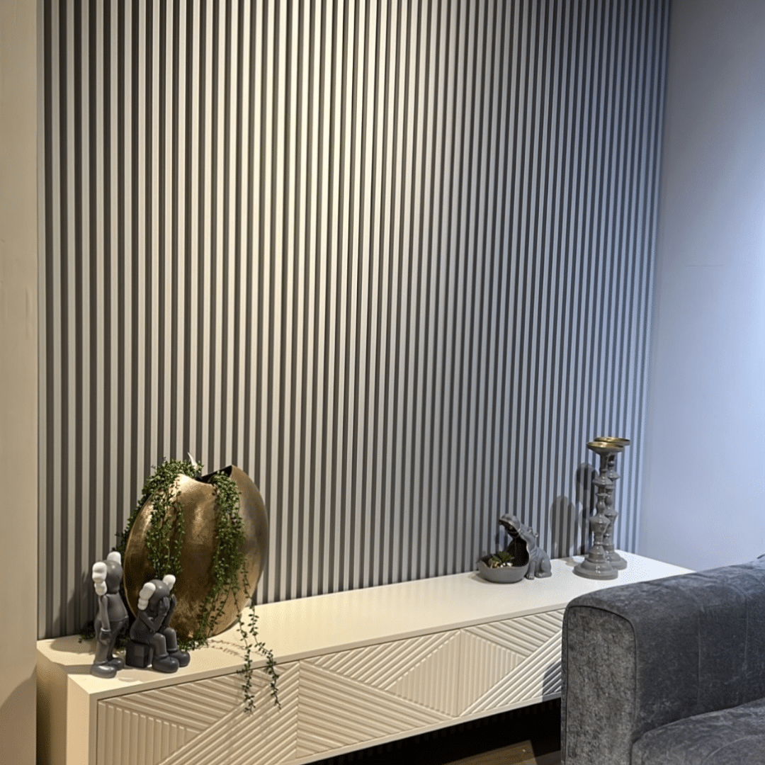 חיפוי קיר פסים פולימרי אפור בטון M2038-94- אחרונים!