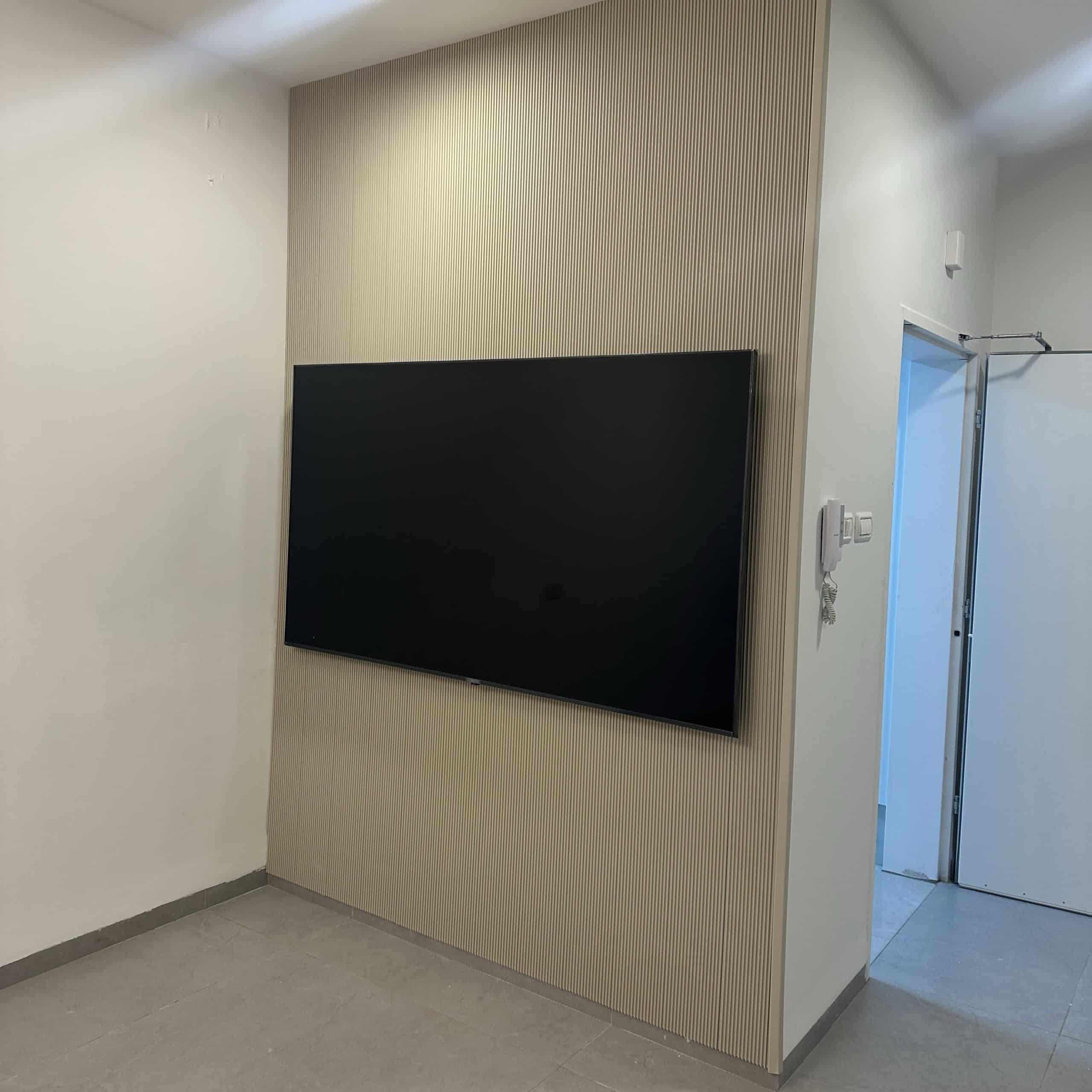 חיפוי קיר במראה מודרני דגם ״וויבס״ סהרה בז- חדש!