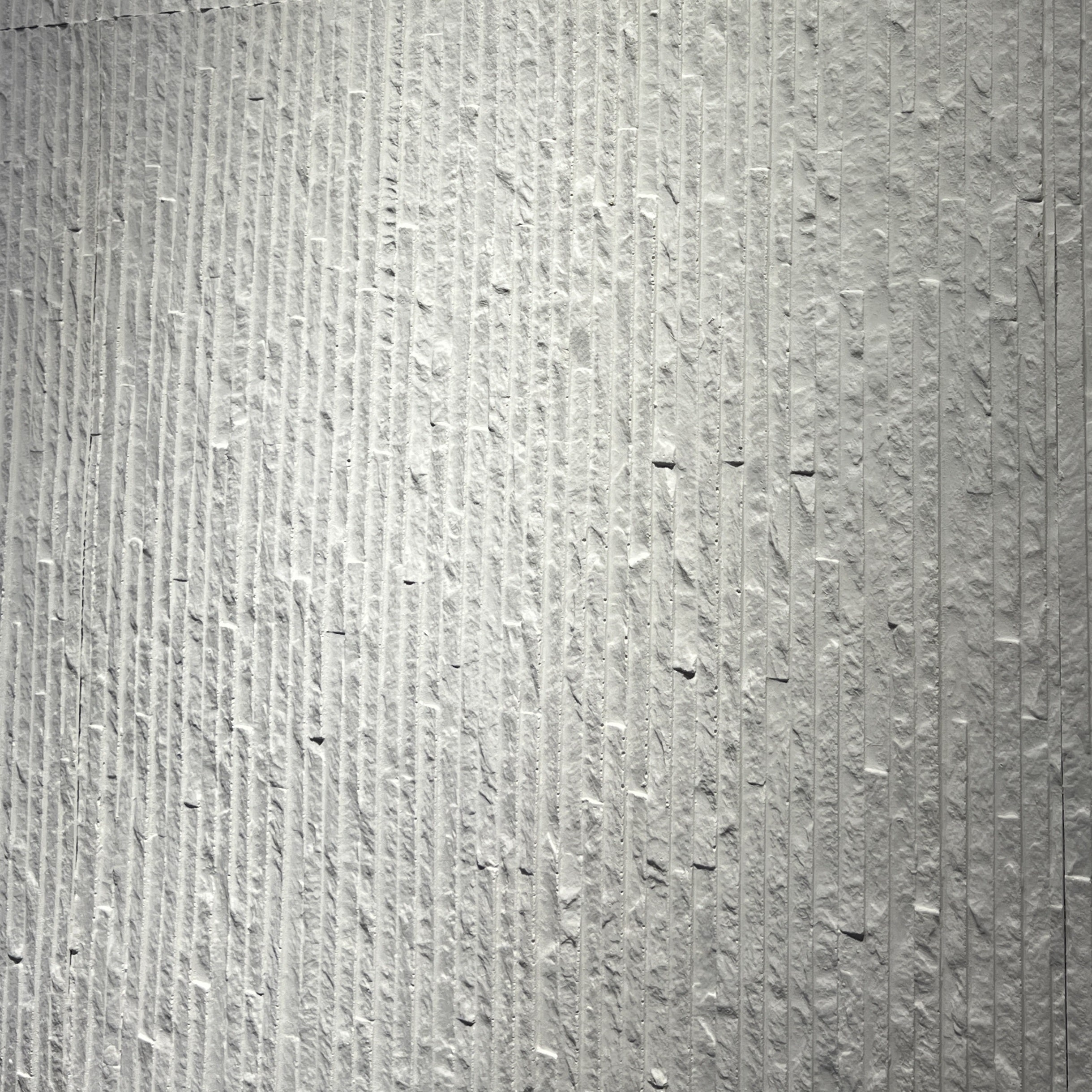 חיפוי קיר תבליט מיוחד לבן דגם ״סטריפסטון״ 120/60 - חדש! חיפוי קיר תבליט מיוחד לבן דגם ״סטריפסטון״ 120/60 - חדש!