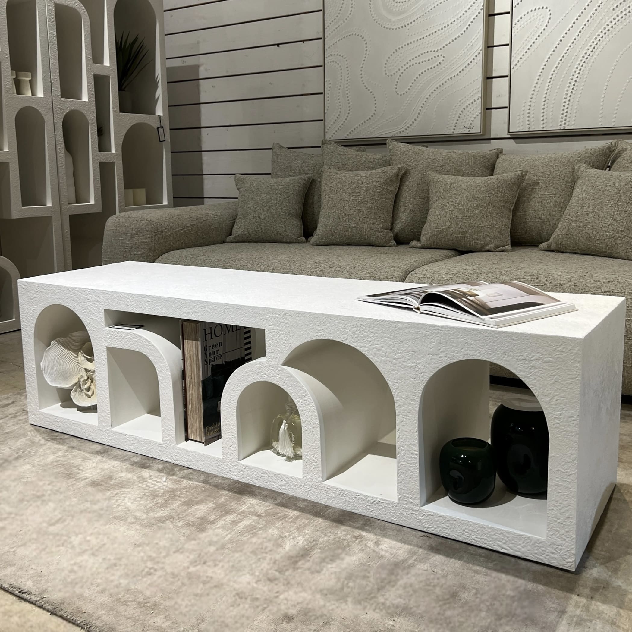 שולחן סלון / מזנון סהרה בטון חלול דגם שאנטי שולחן סלון / מזנון סהרה בטון חלול דגם שאנטי