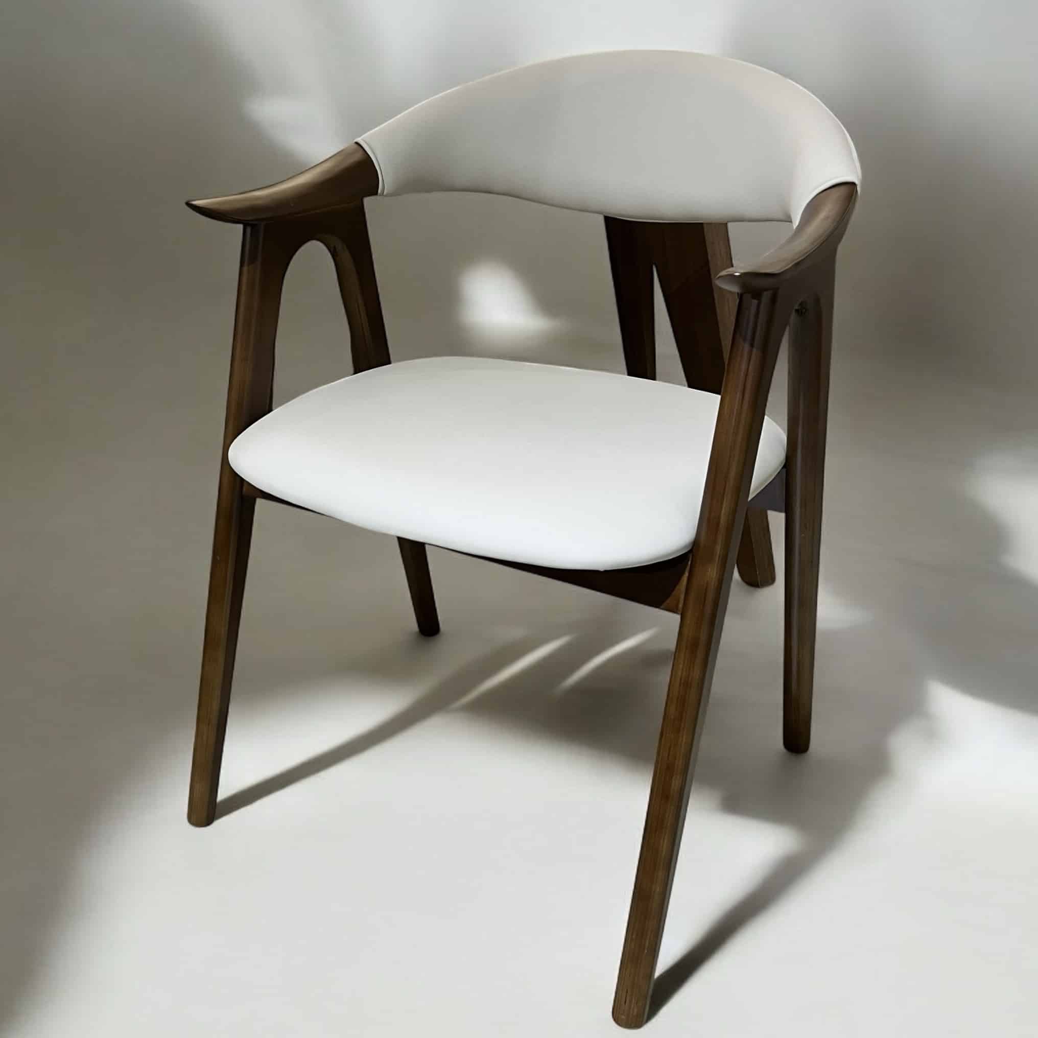 כסא רוק דמוי עור אבן רגל אגוז דגם סופיטל כסא רוק דמוי עור אבן רגל אגוז דגם סופיטל