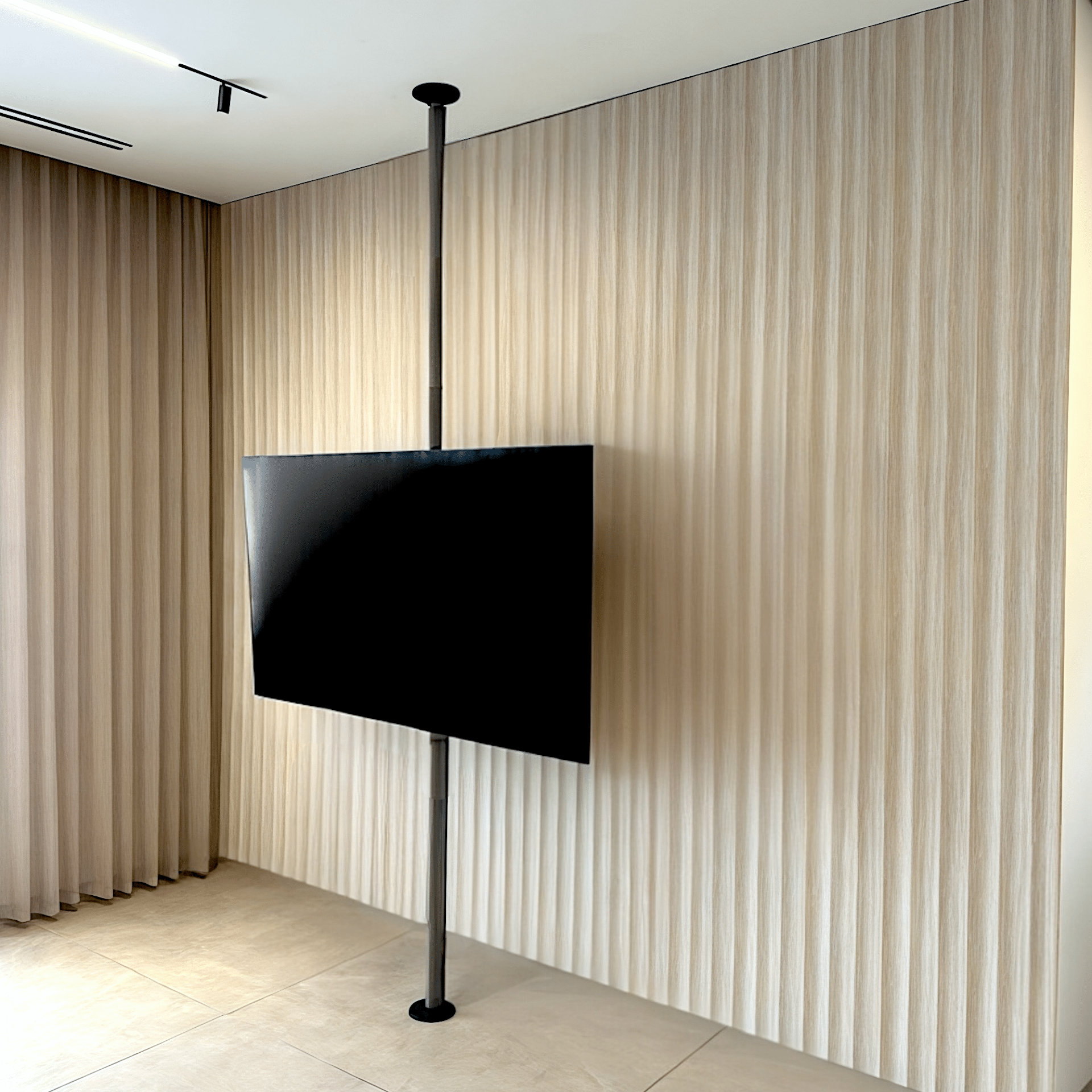 חיפוי קיר רחב מיוחד דגם ״מונו״ בגוון טרוורטין 21/290- חדש! חיפוי קיר רחב מיוחד דגם ״מונו״ בגוון טרוורטין 21/290- חדש!