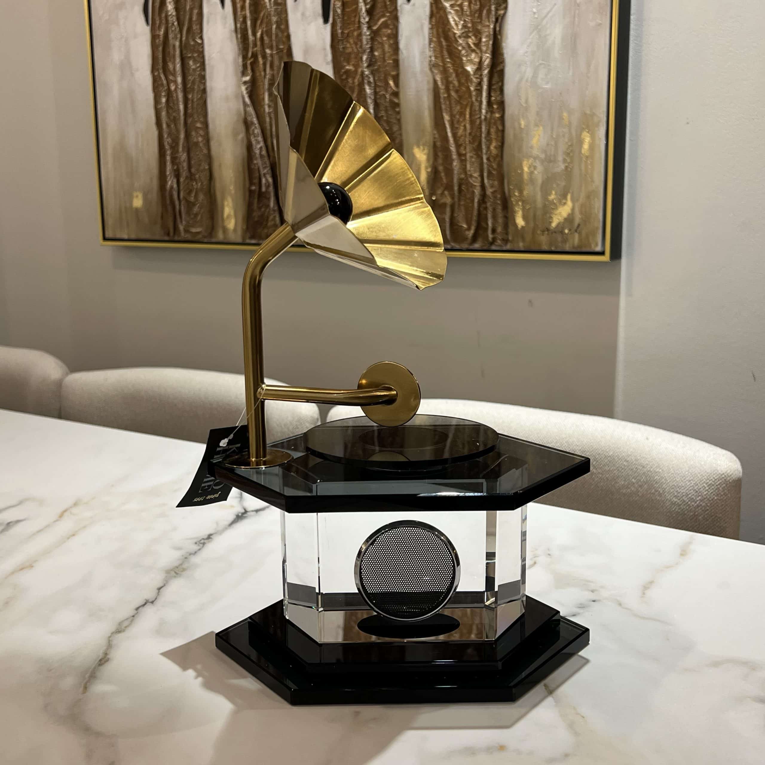 גרמופון יוקרתי זהב בסיס משושה שחור דגם איקו