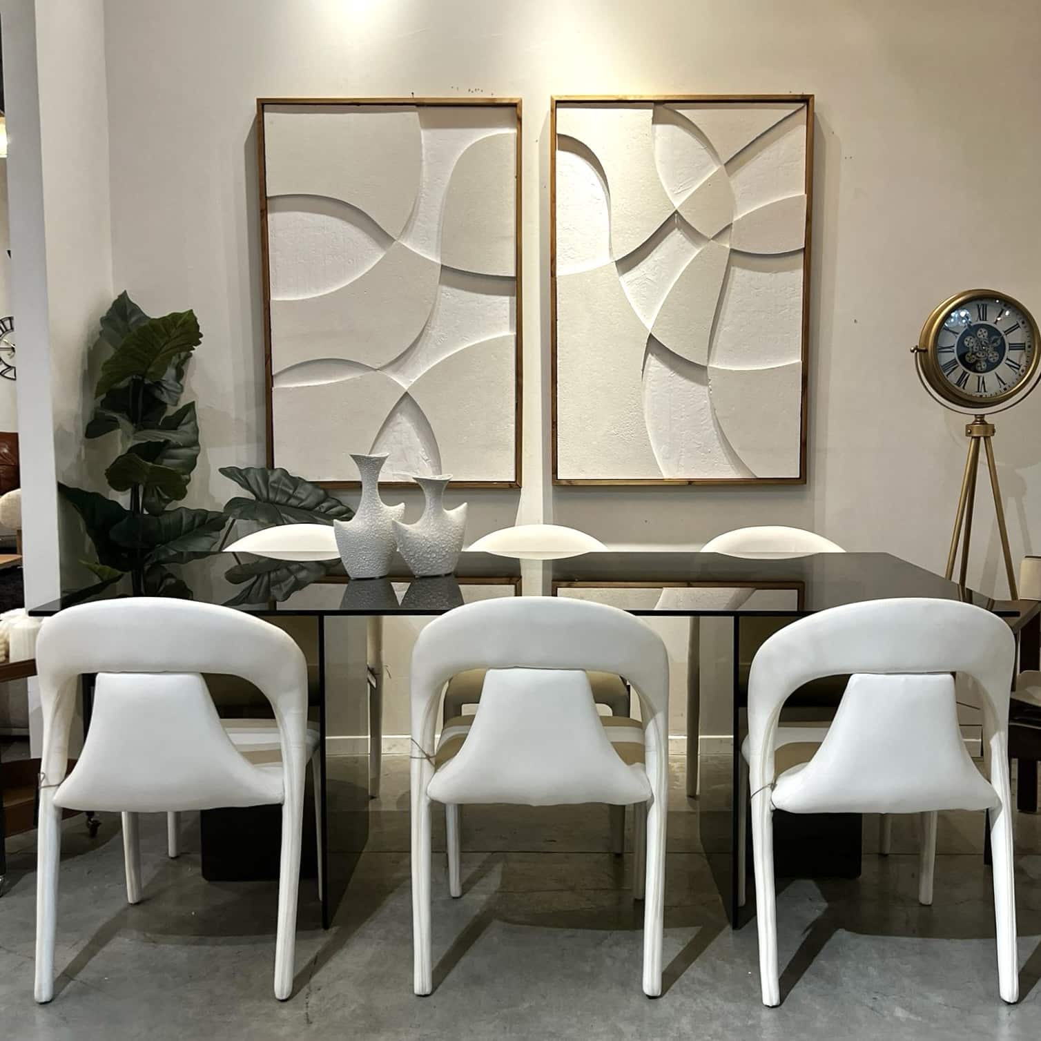 כיסא מעוצב פומפיי שמנת דגם סופיטל כיסא מעוצב פומפיי שמנת דגם סופיטל