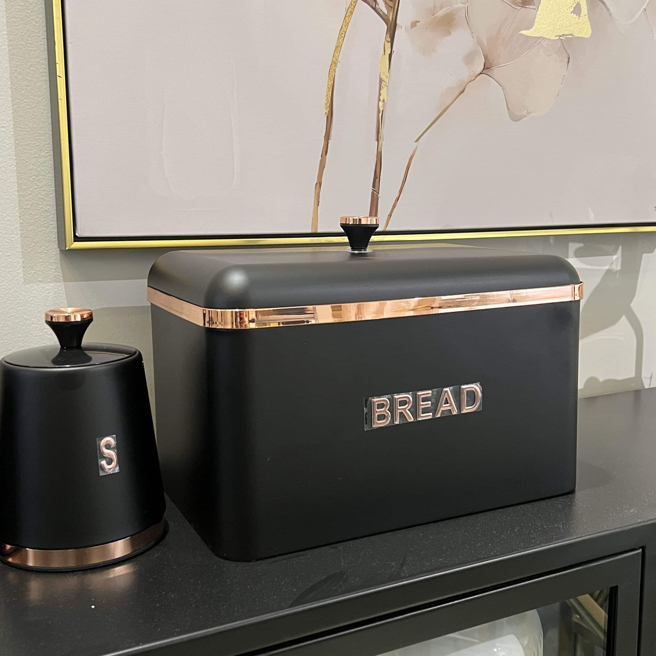 סט תה קפה סוכר וקופסת לחם שחור כיתוב זהב דגם איקו סט תה קפה סוכר וקופסת לחם שחור כיתוב זהב דגם איקו