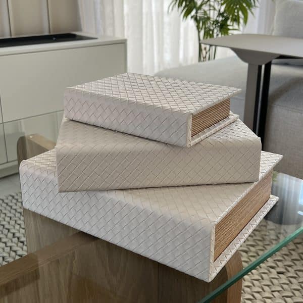 ספרי אחסון מיוחדים דמוי עור שמנת קלוע דגם איקו