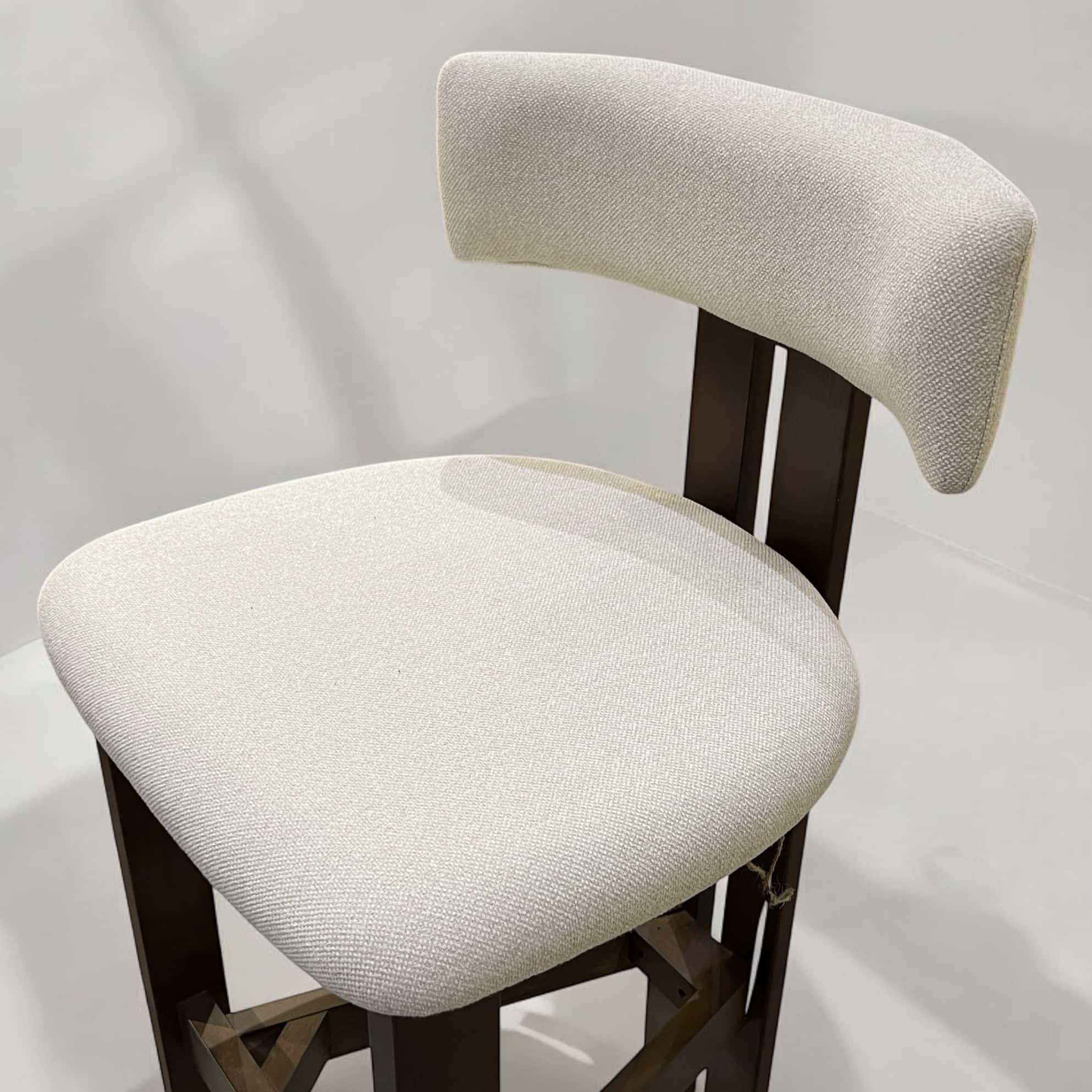 כסא בר פאלם אריג אבן רגל עץ אגוז דגם סופיטל