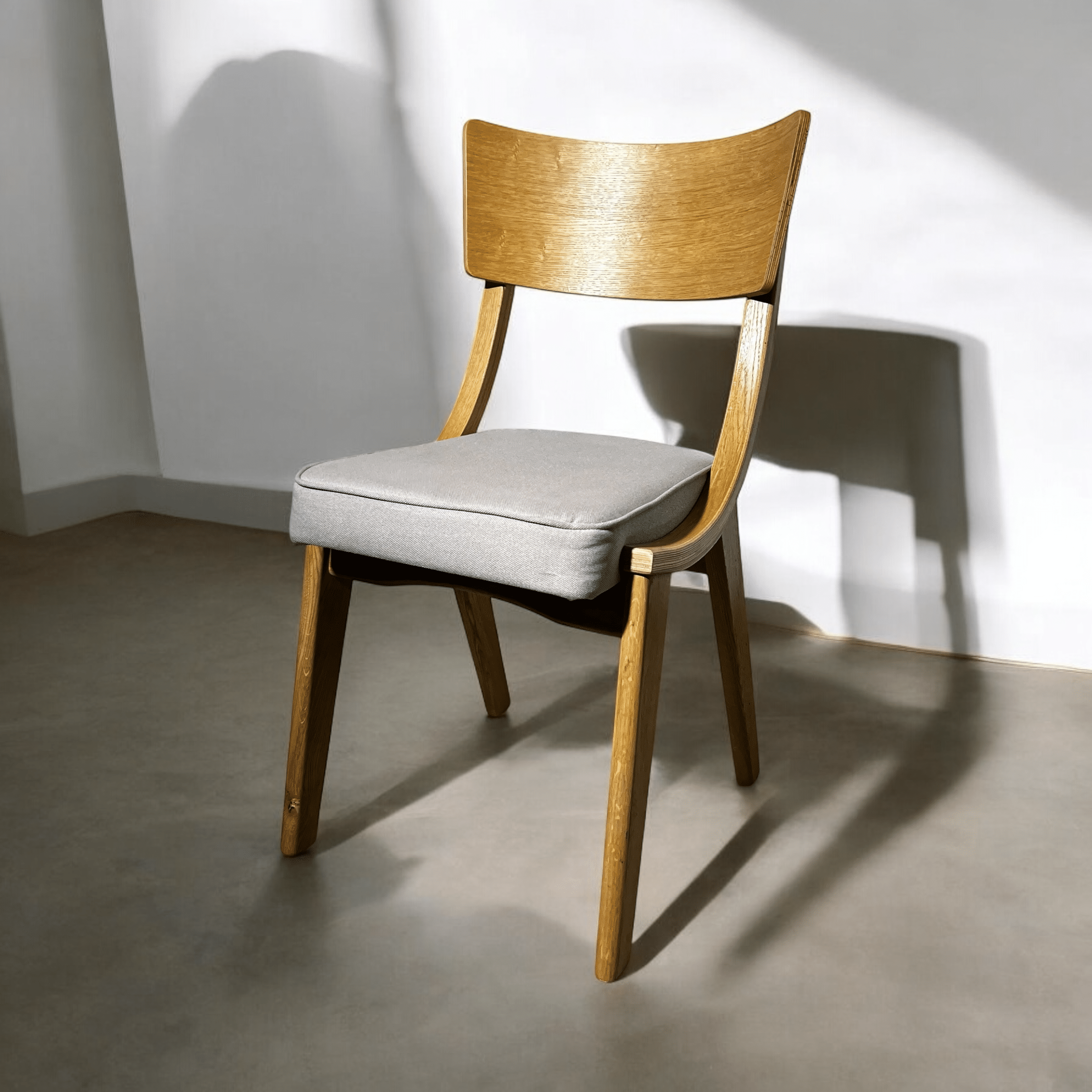 כסא מעוצב דגם אסא ויסמן - חיסול!!