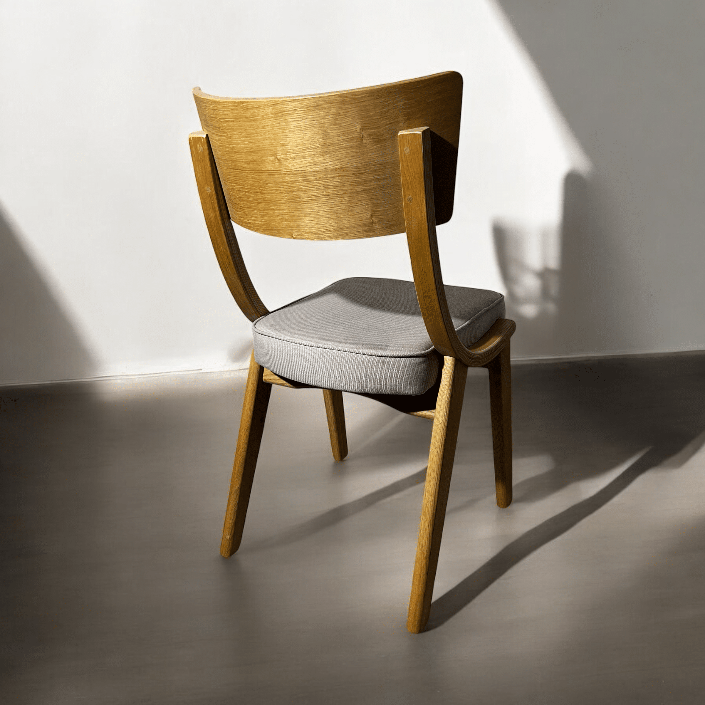 כסא מעוצב דגם אסא ויסמן - חיסול!!