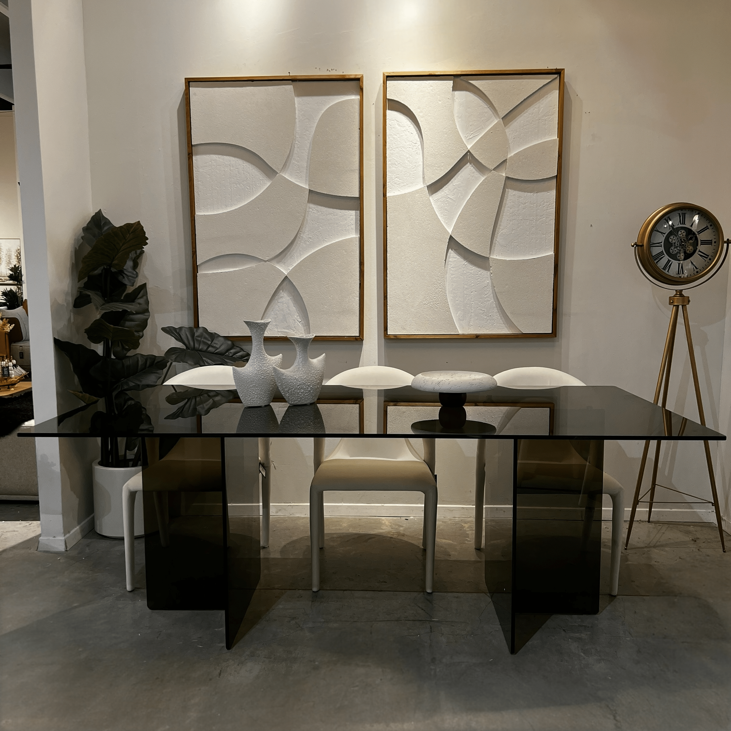 שולחן אוכל יוקרתי מלבני זכוכית מחוסמת חומה דגם פלור- הזמנה מוקדמת | מלאי מגיע 25.10.25 שולחן אוכל יוקרתי מלבני זכוכית מחוסמת חומה דגם פלור- הזמנה מוקדמת | מלאי מגיע 25.10.25