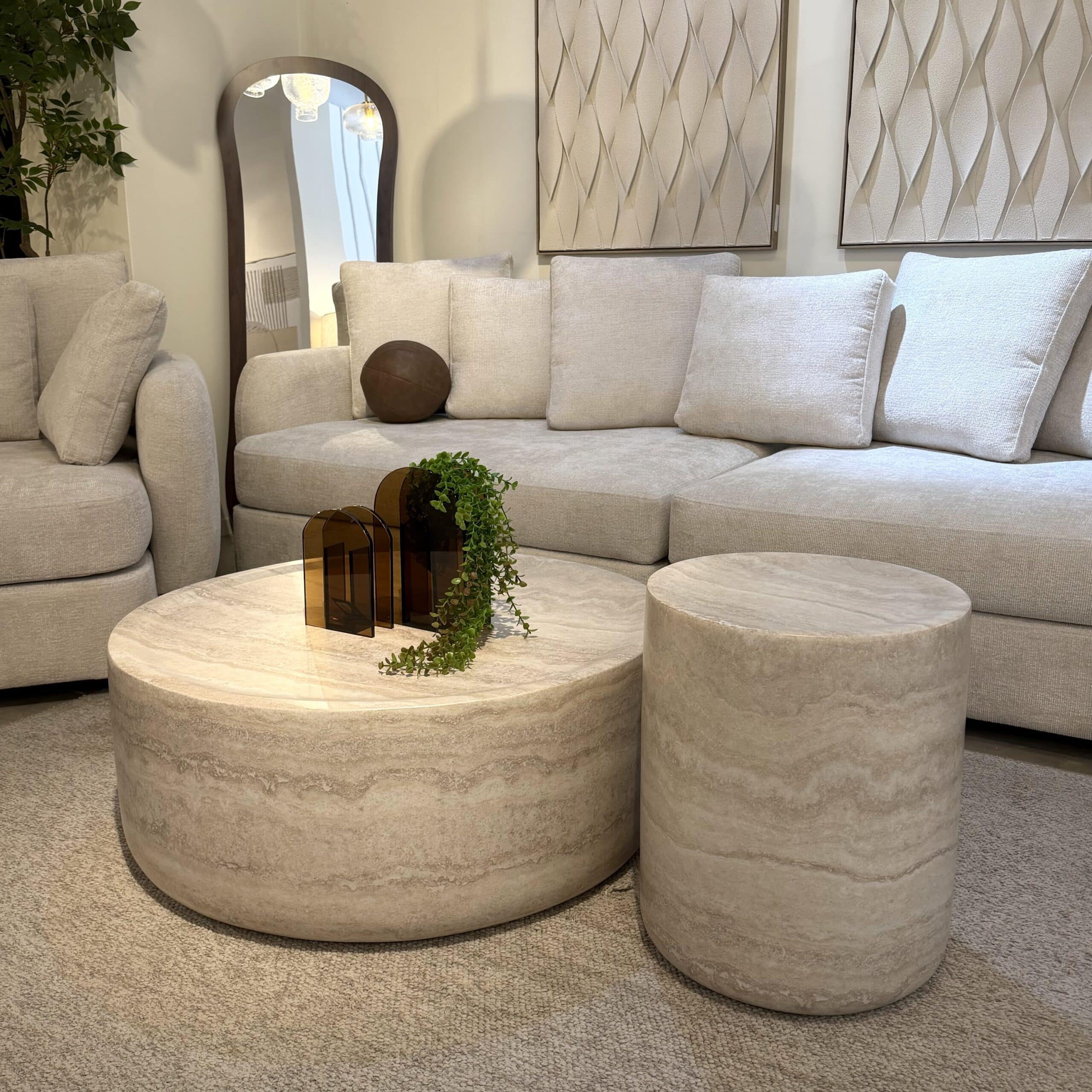 סט שולחנות סלון עגולים מעוצבים טרוורטין דגם סופיטל