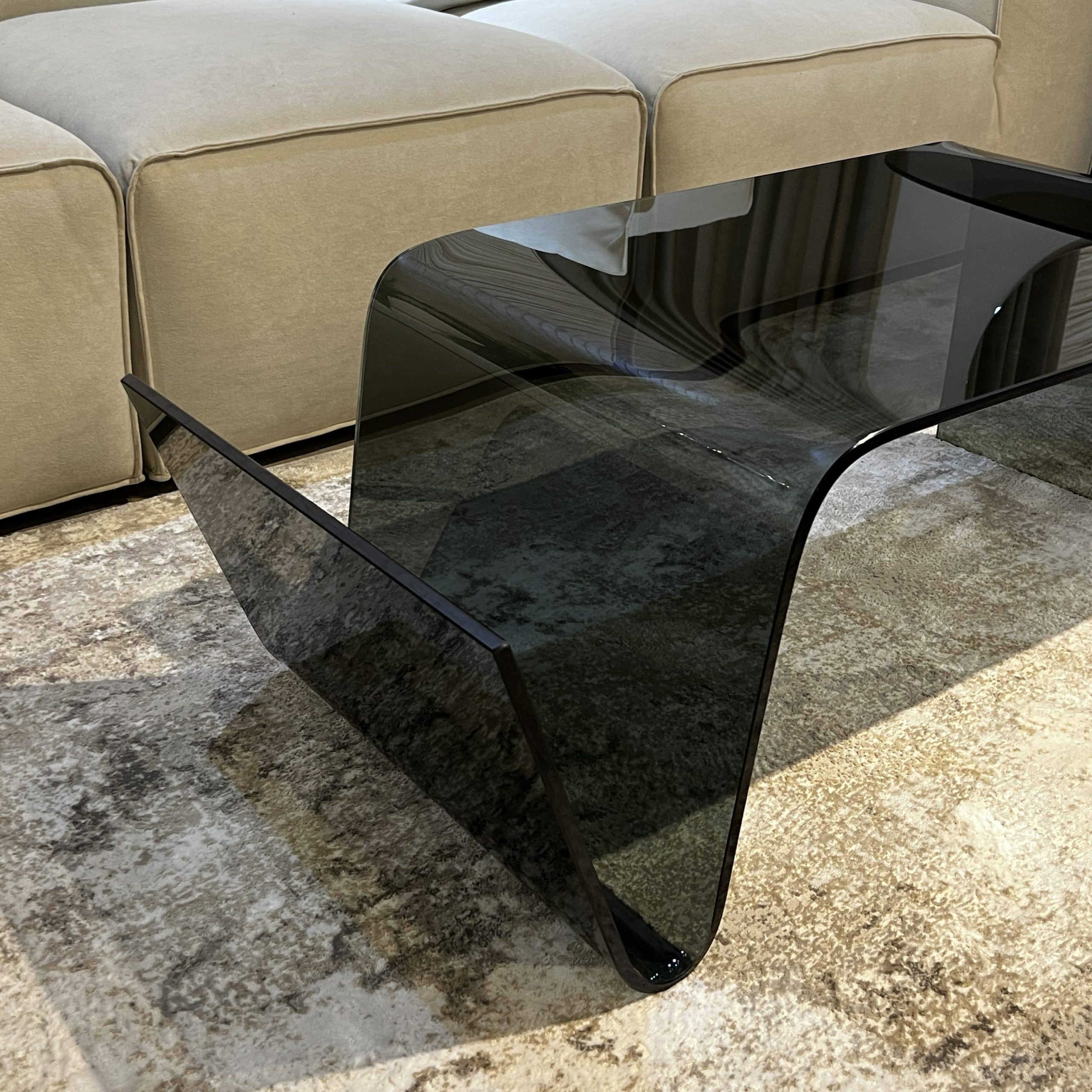 שולחן סלון מעוצב מלבני תא לספרים זכוכית אפורה דגם פלור שולחן סלון מעוצב מלבני תא לספרים זכוכית אפורה דגם פלור