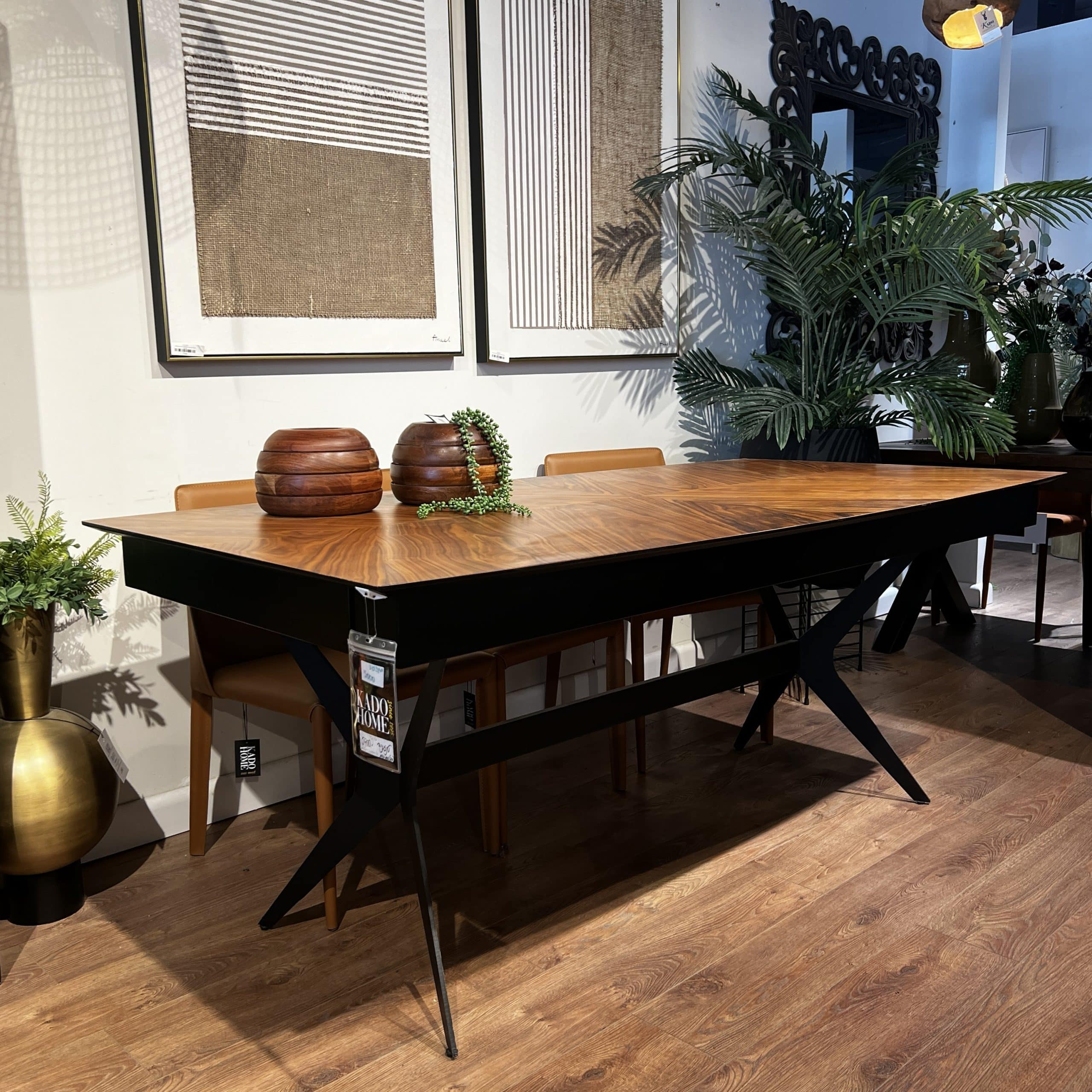 פינת אוכל דגם טנזניה - חיסול מתצוגה! פינת אוכל דגם טנזניה - חיסול מתצוגה!