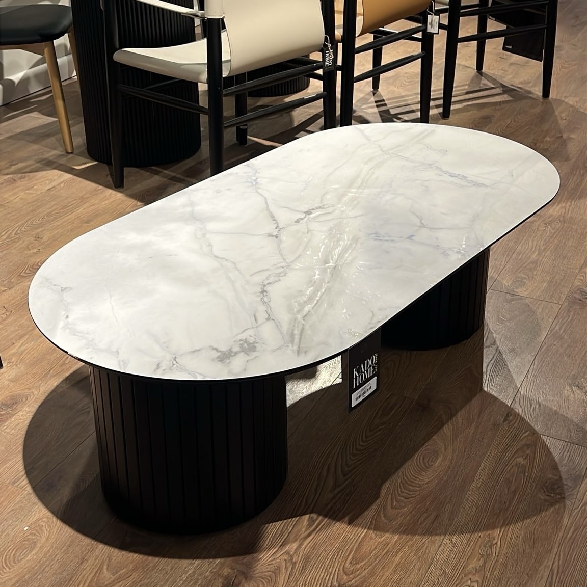 שולחן סלון גידים כחולים דגם מנור - חיסול מתצוגה! שולחן סלון גידים כחולים דגם מנור - חיסול מתצוגה!