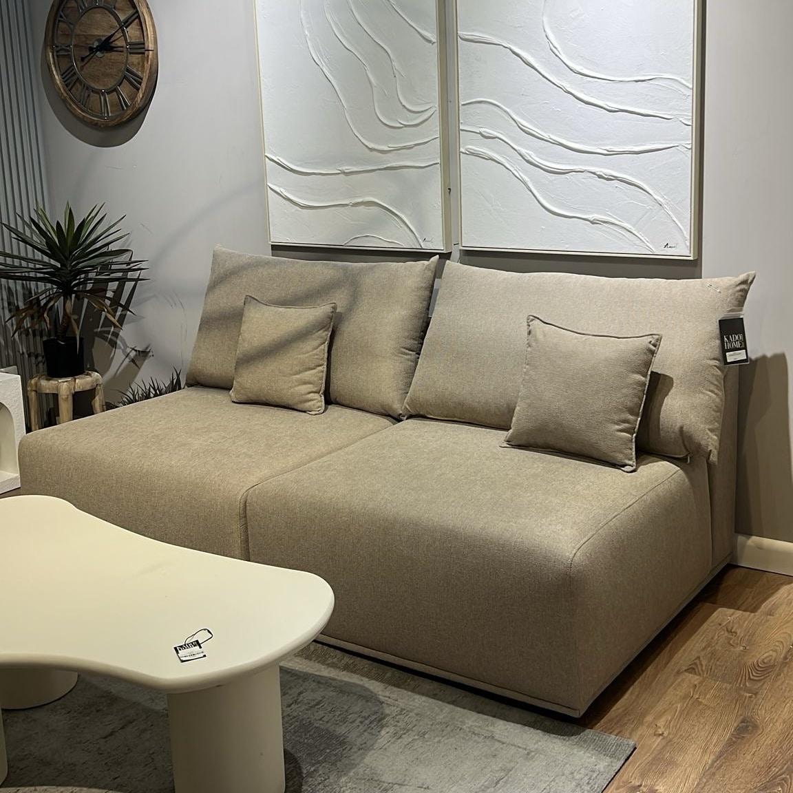 ספה דגם נאיה ללא ידיות - חיסול מתצוגה!