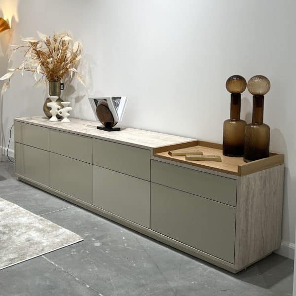 מזנון דגם סקוואר מגש אלון | בעיצוב אישי