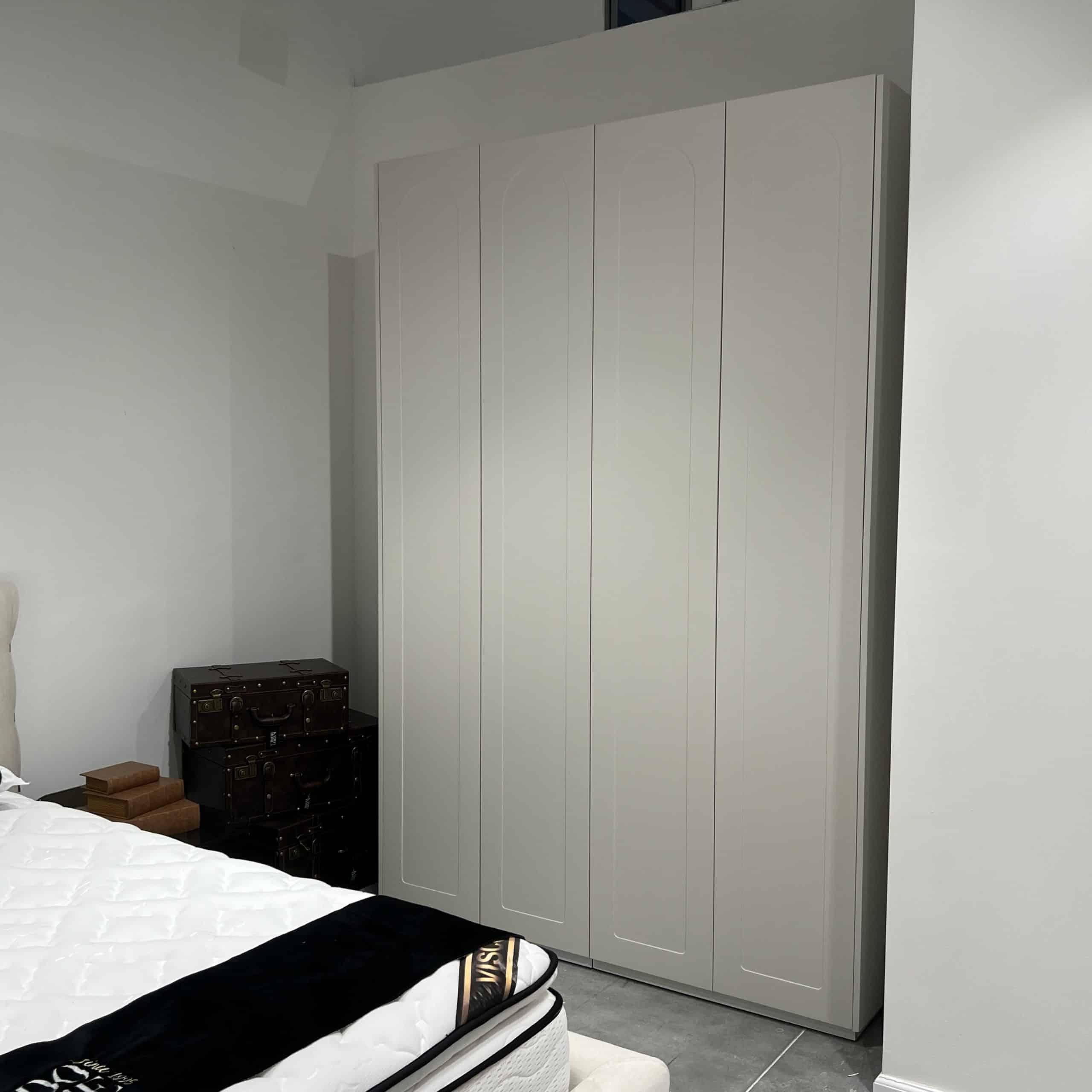 ארון יוקרתי דגם קשתות 160/240בעיצוב אישי ארון יוקרתי דגם קשתות 160/240בעיצוב אישי