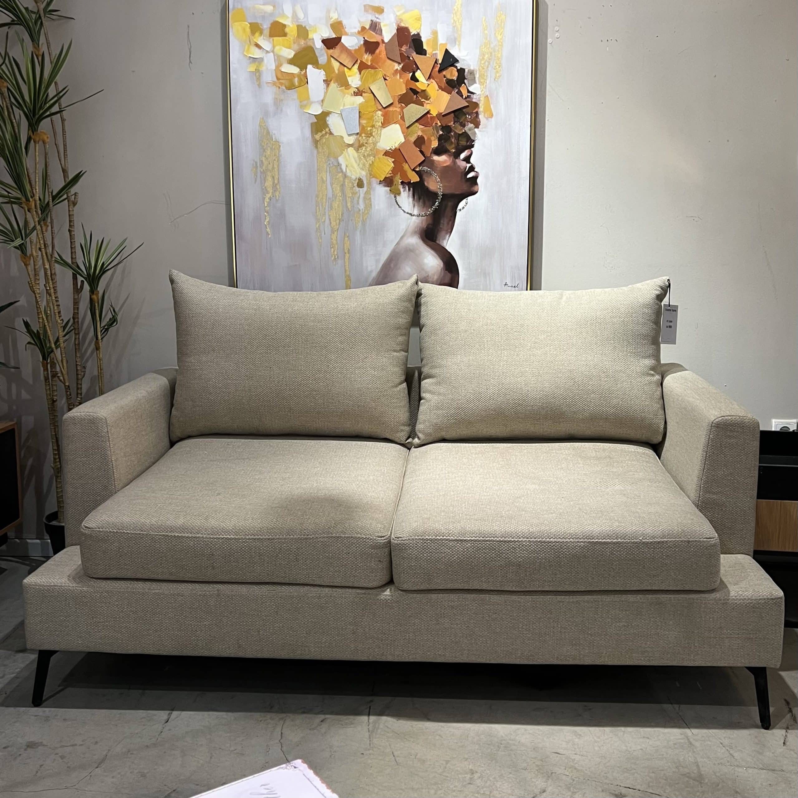 ספה מעוצבת דו גודל 1.85 מ׳ דגם דונה- חיסול מתצוגה!