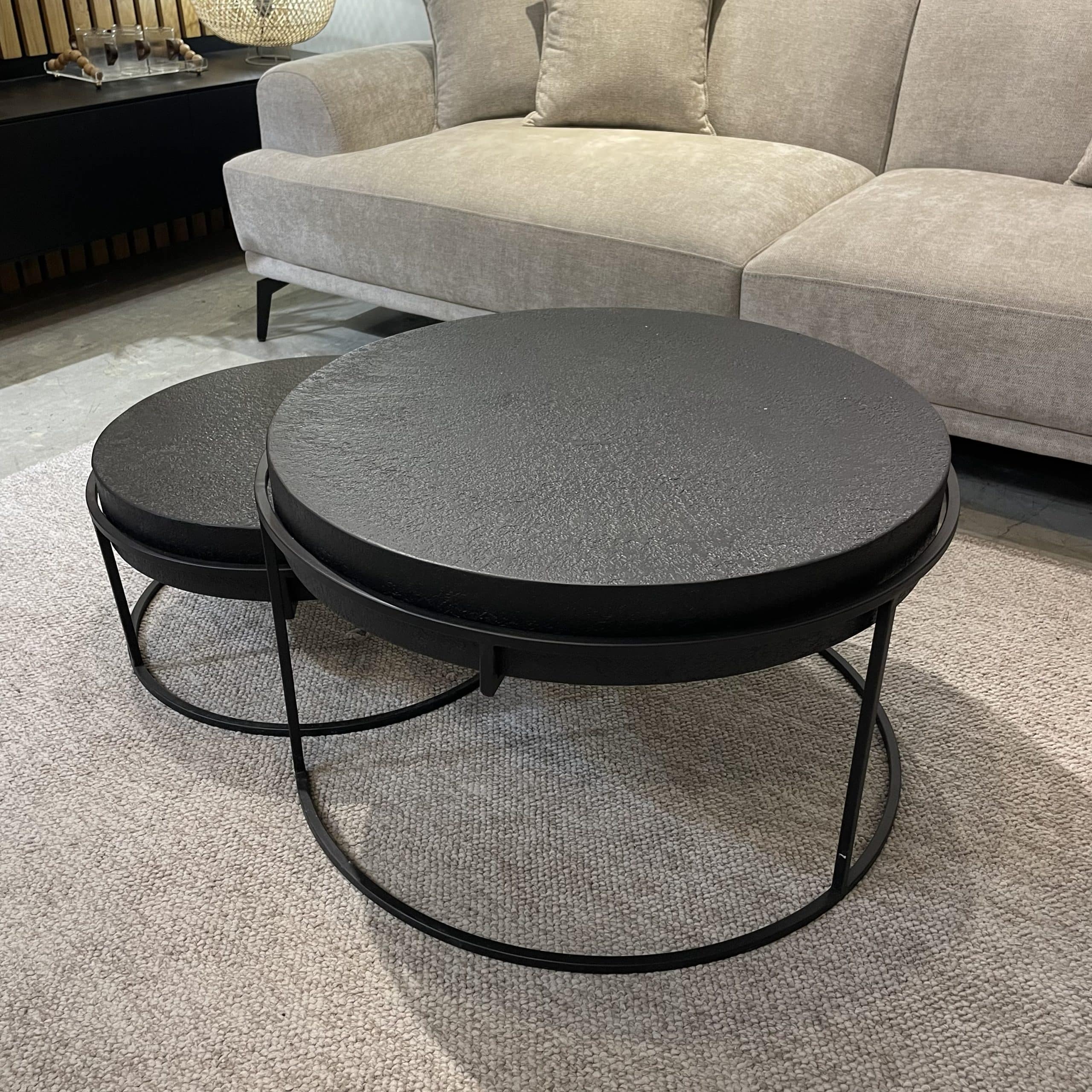 סט שולחנות סלון עגולים בטון שחור דגם רוני סט שולחנות סלון עגולים בטון שחור דגם רוני