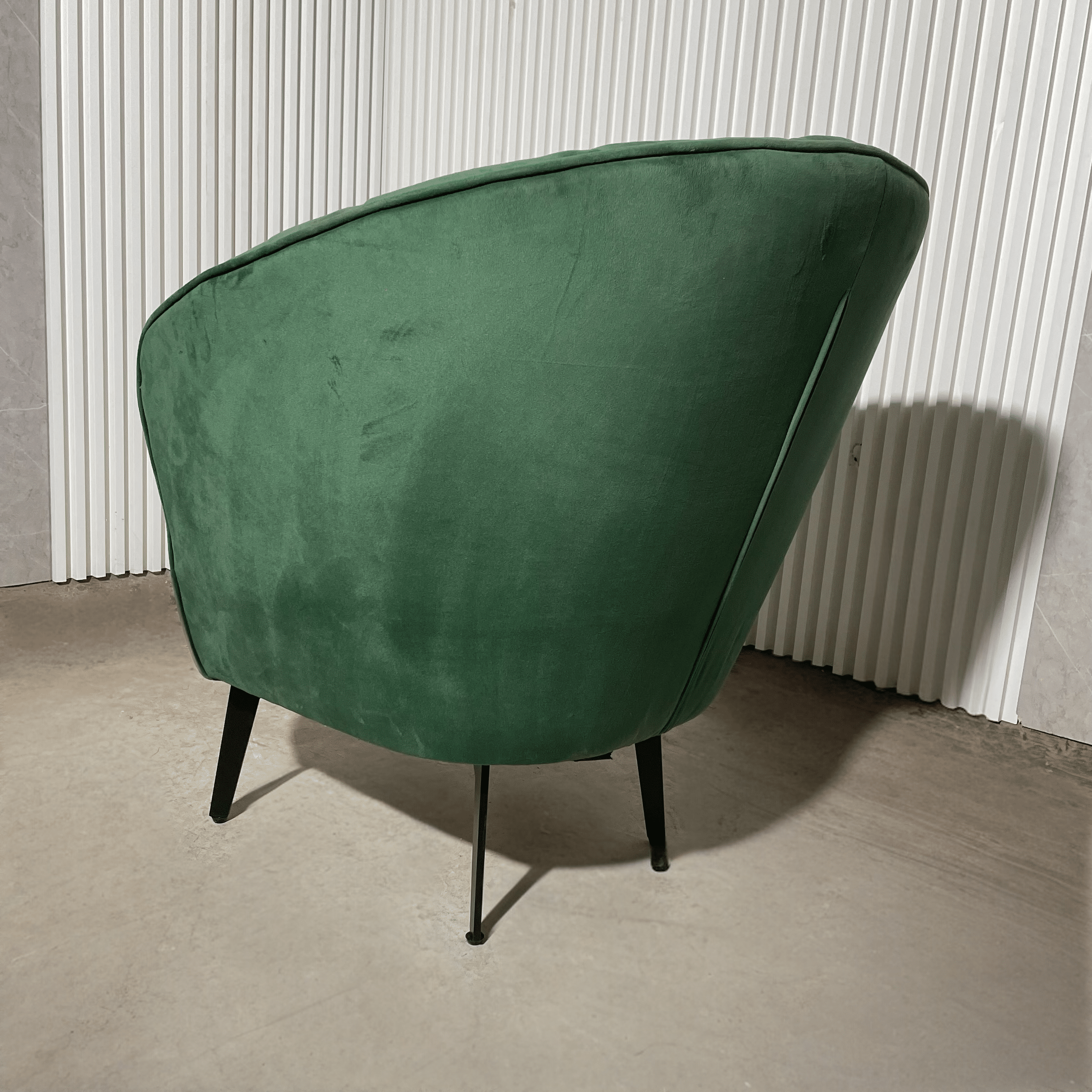 כורסא מעוצבת דגם צדף קטיפה ירוק - חיסול!