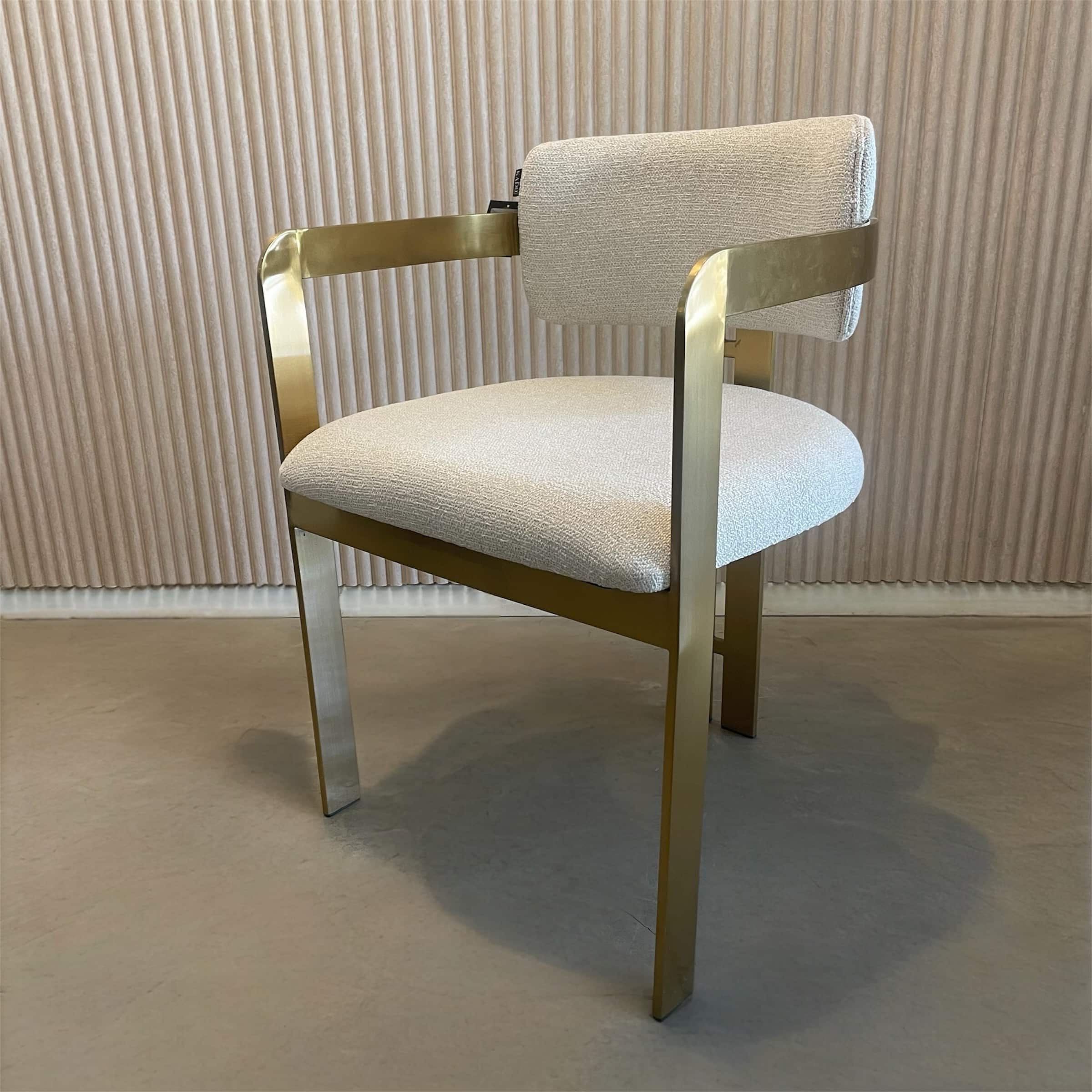 כסא אוכל יוקרתי רגל זהב בד אריג דגם מנדי כסא אוכל יוקרתי רגל זהב בד אריג דגם מנדי