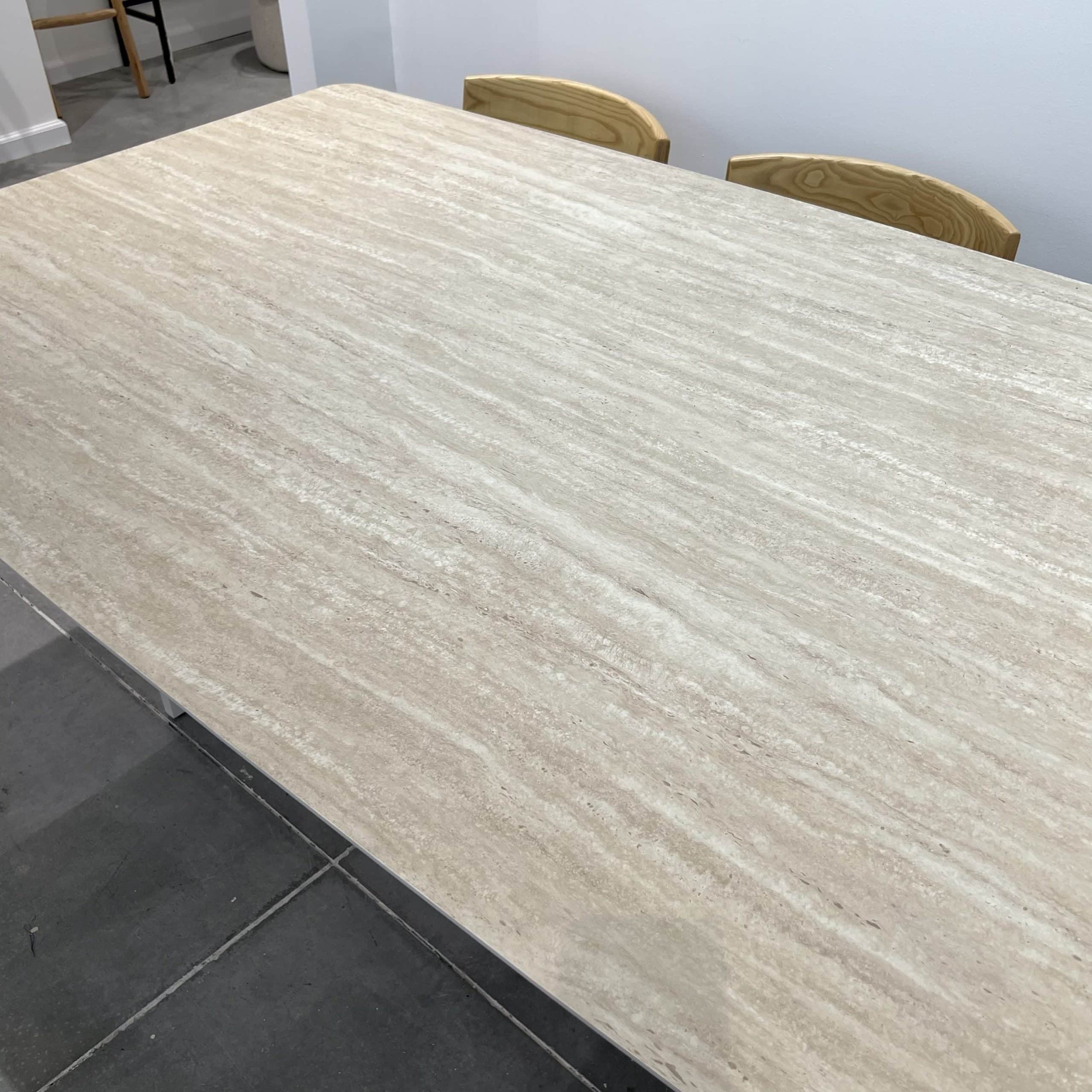 שולחן פינת אוכל מעוצב דגם בל בעיצוב אישי שולחן פינת אוכל מעוצב דגם בל בעיצוב אישי