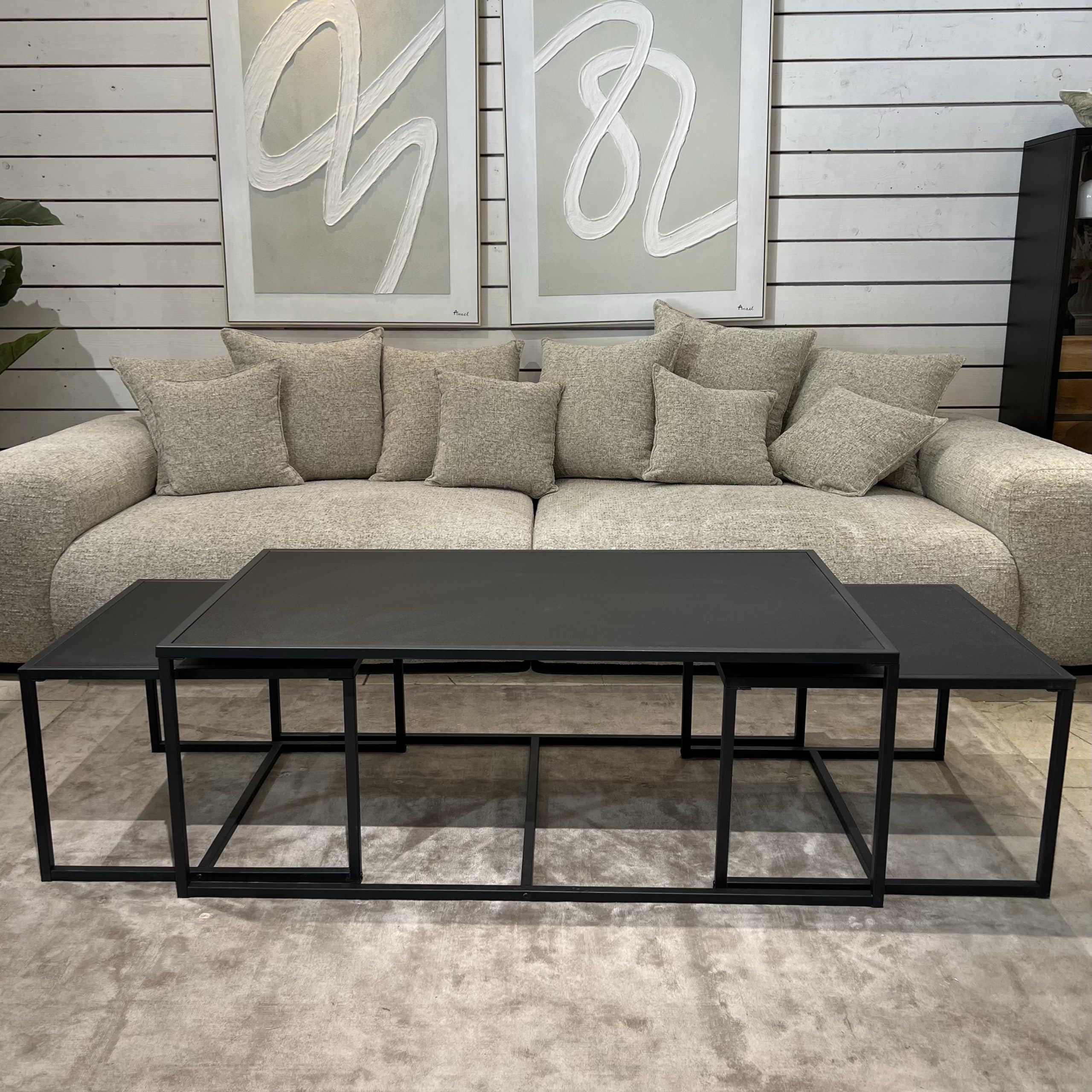 סט 3 שולחנות מעוצב שחור אמורפי דגם מוס - SALE סט 3 שולחנות מעוצב שחור אמורפי דגם מוס - SALE