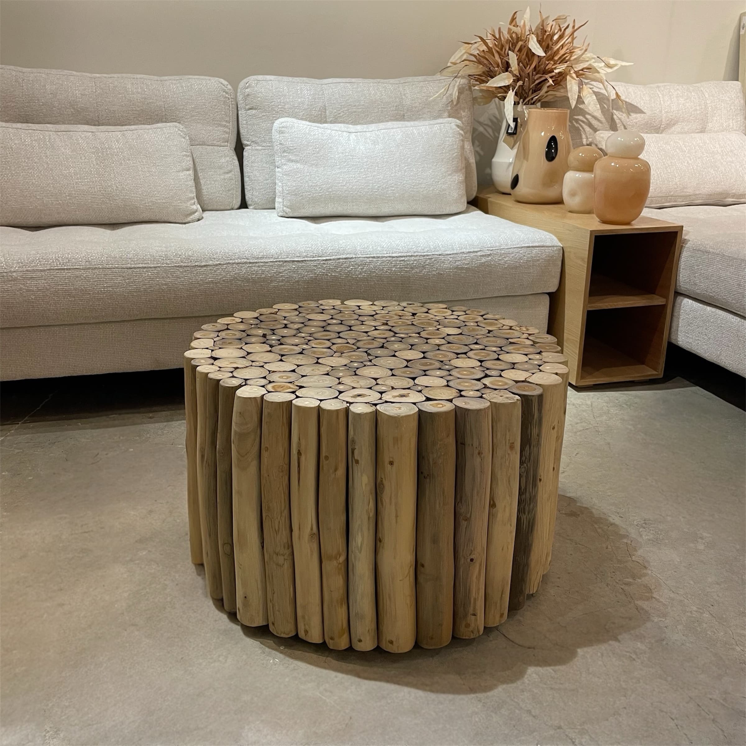 שולחן סלון עץ דגם בולי