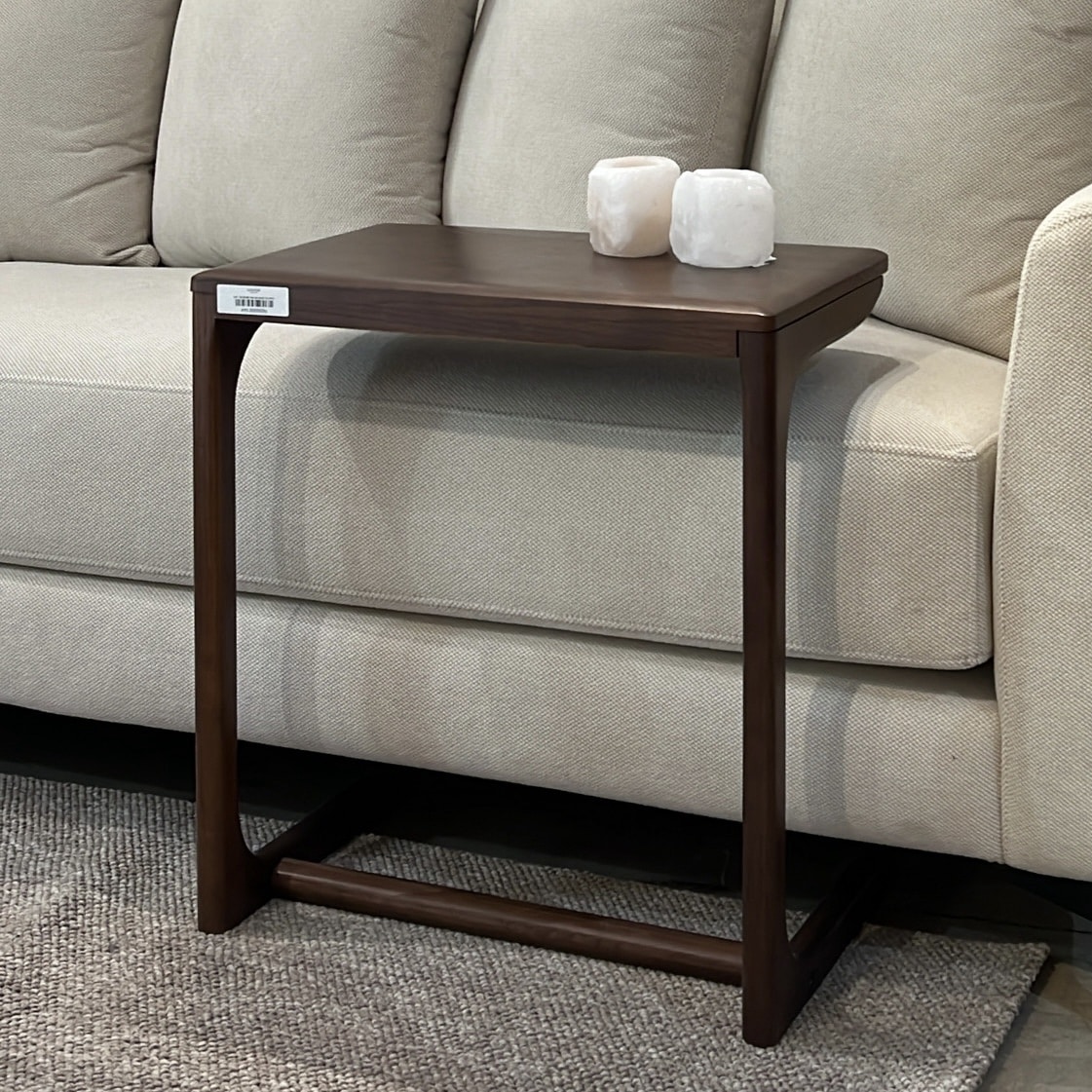 שולחן צד יוקרתי לפטופ עץ אגוז דגם לאו שולחן צד יוקרתי לפטופ עץ אגוז דגם לאו